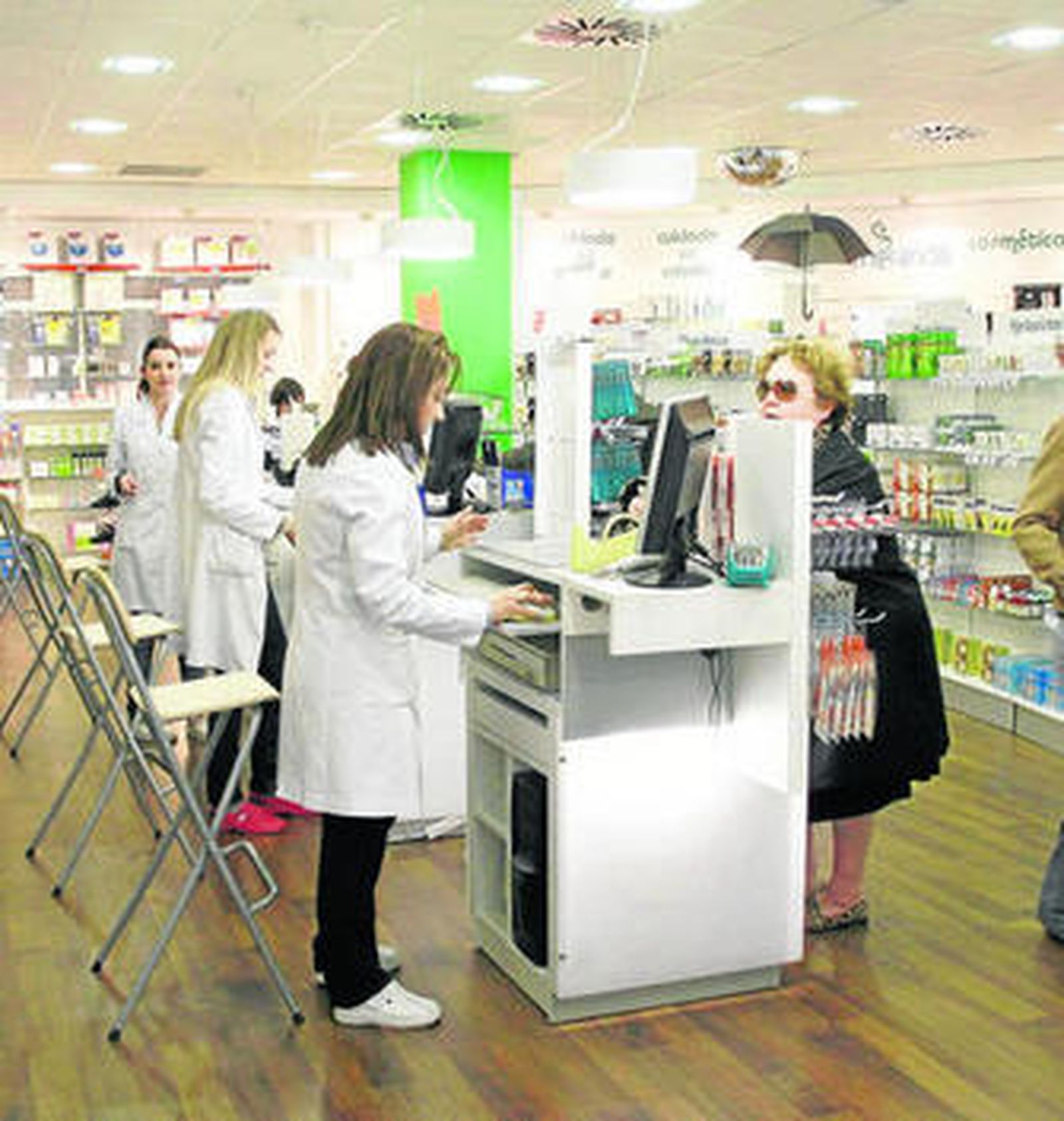 Una de las farmacias de la capital más grandes.