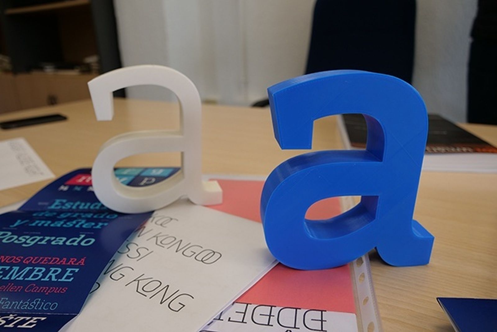 La UMA impulsa su identidad visual con la familia tipográfica ‘Malacitana’.