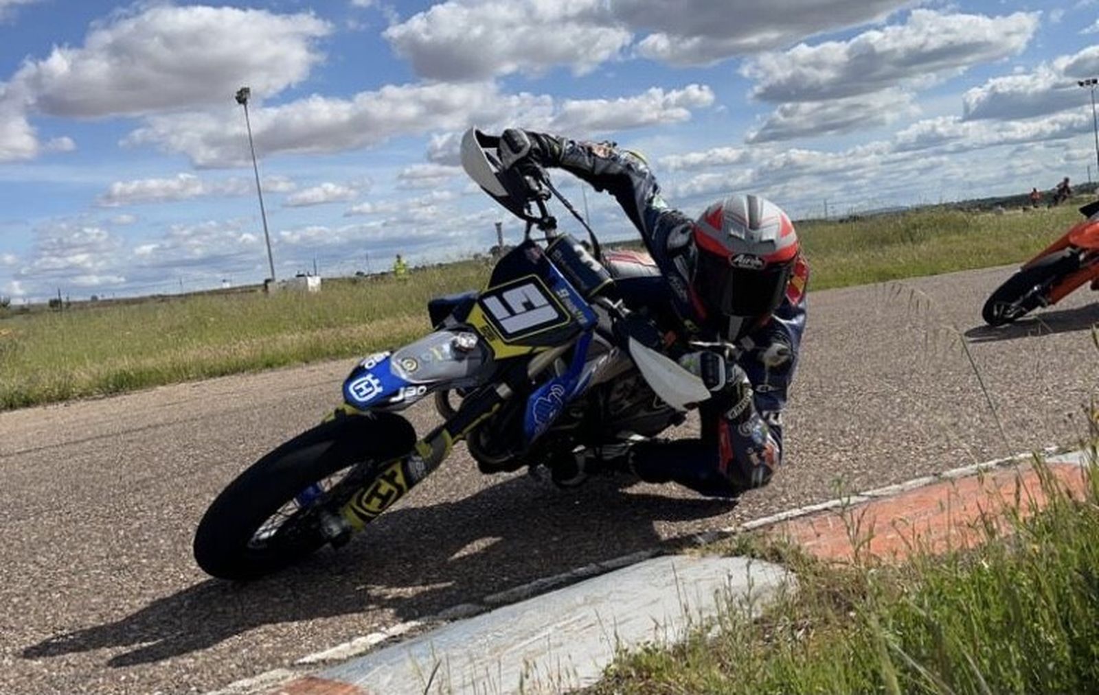 'Paquito' debuta este fin de semana en el Nacional de supermotard.