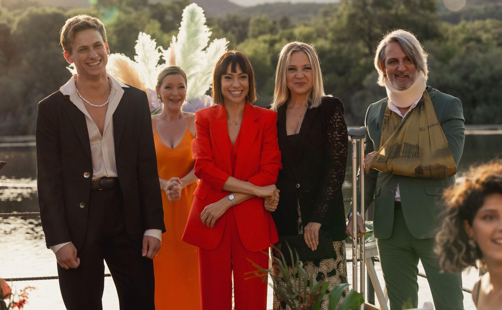 Jan Buxaderas, María Esteve, Natalia Verbeke, Pilar Castro y Ernesto Alterio, en ‘Todos los lados de la cama’.