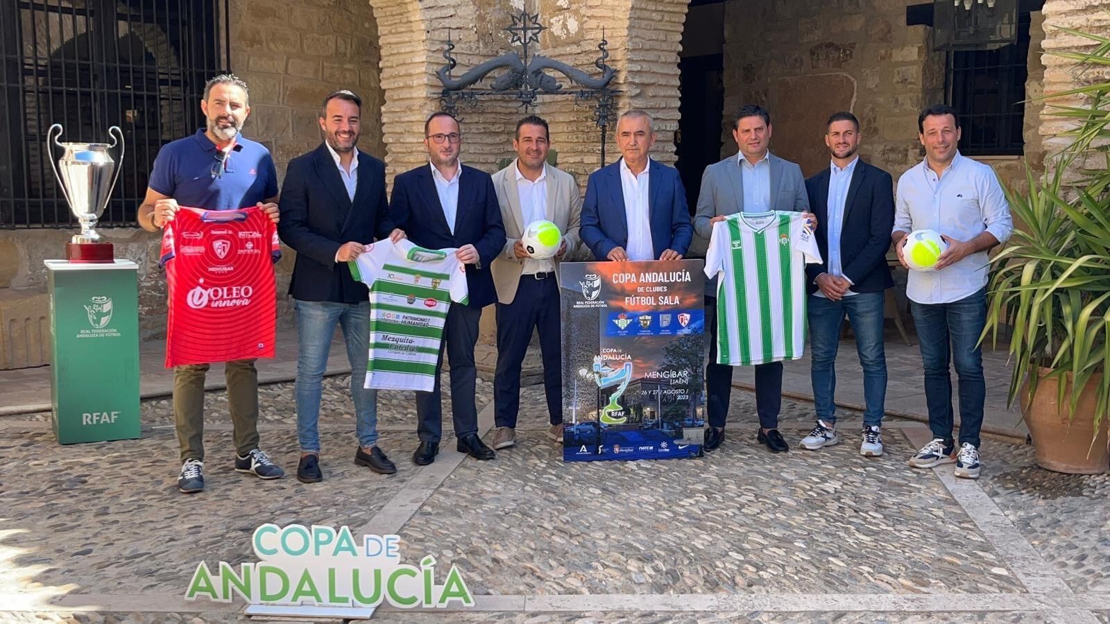 Imagen de la presentación de la Copa de Andalucía en Mengíbar.