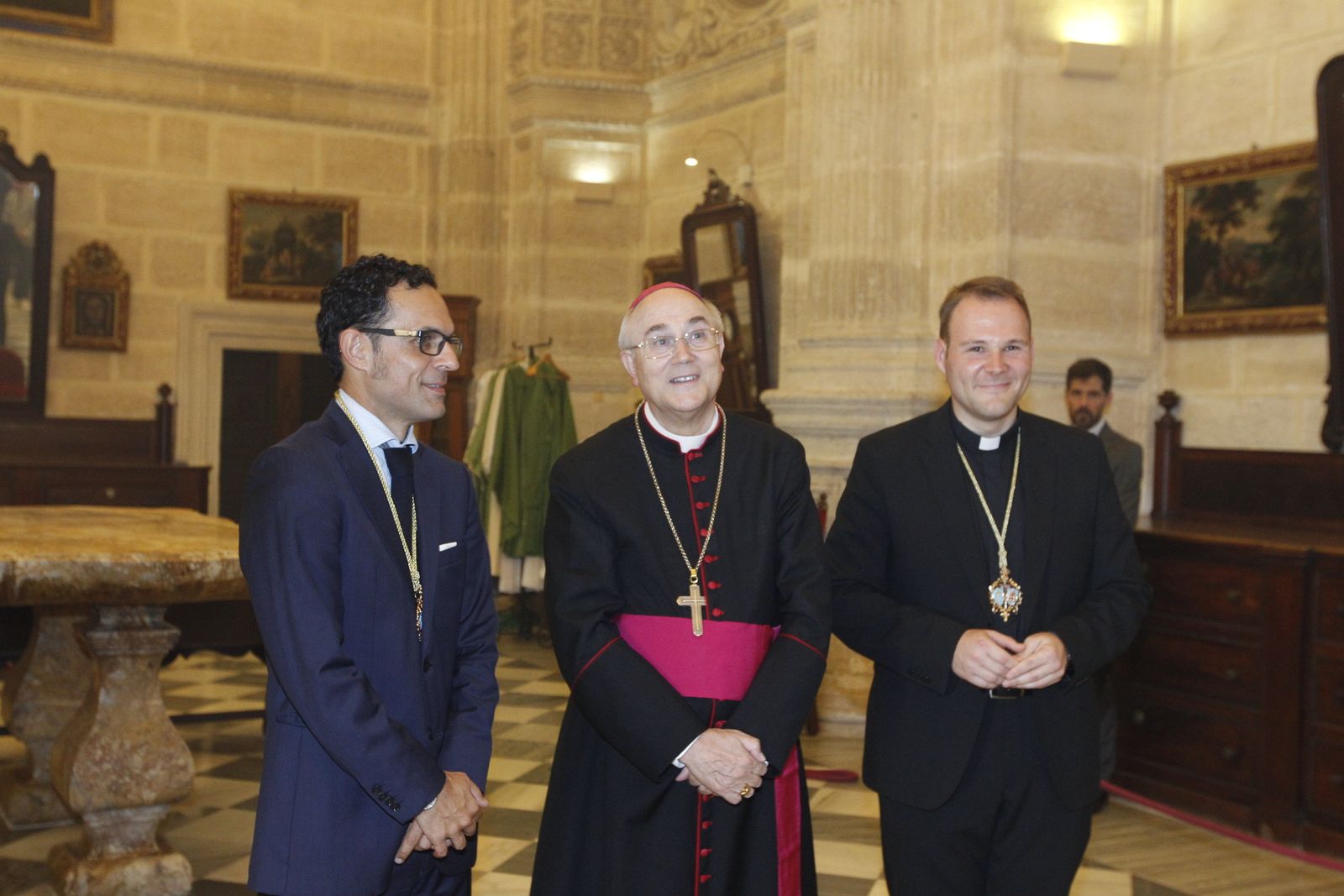 Fotogalería toma posesión nuevo Presidente Agrupación Cofradías Almería-Isaac Vilches