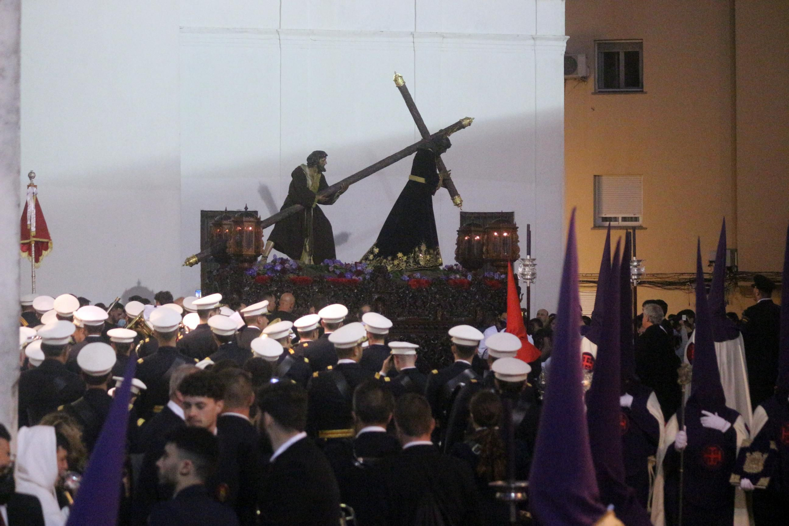 Las imágenes del Jueves Santo en Puerto Real: Nazareno