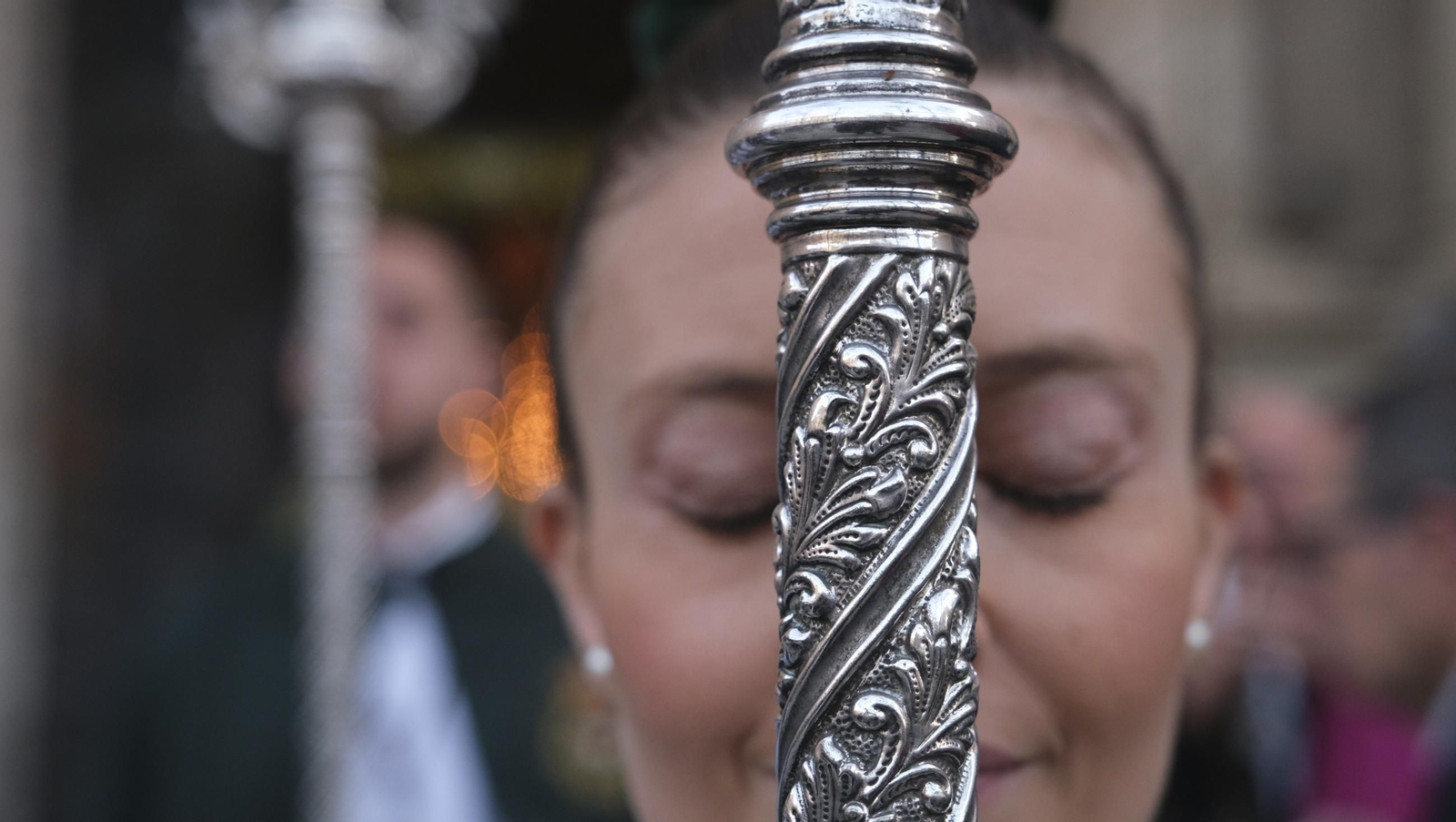 Estudiantes en la Semana Santa de Almería 2025