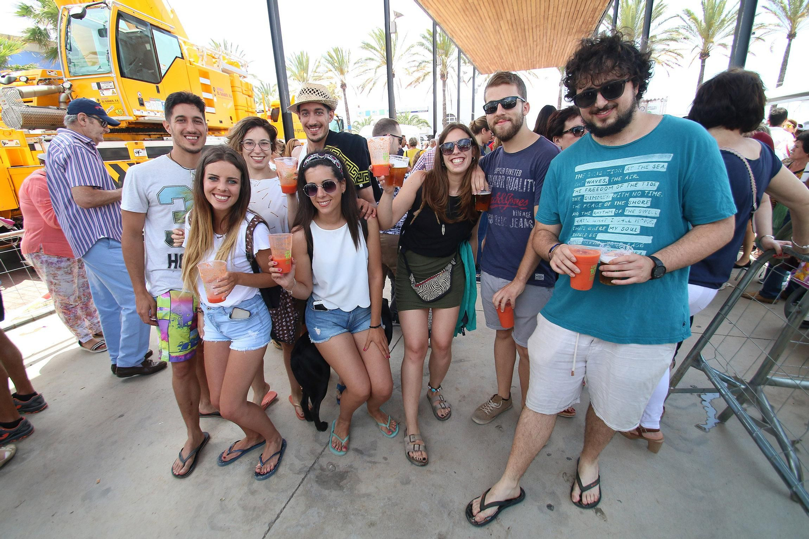 Fotogalería del récord Guinnes del gazpacho más grande del mundo