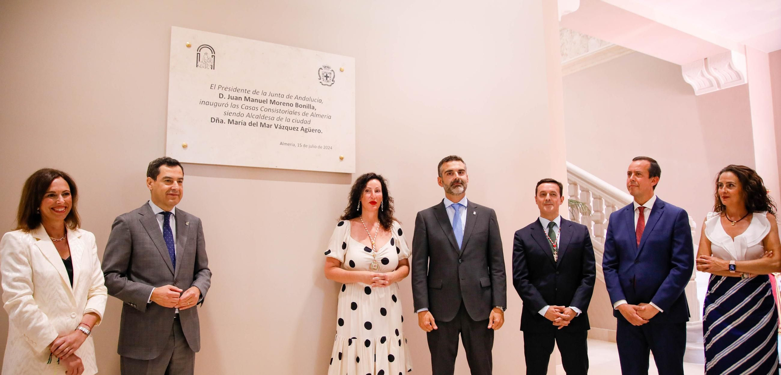 Imágemes de la casa consistorial de Almería