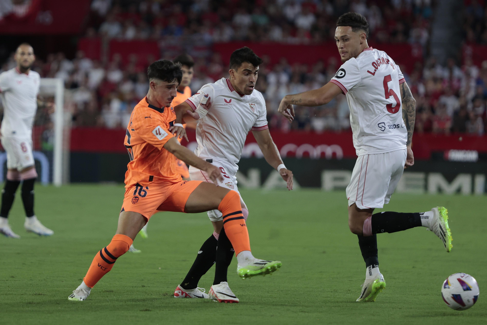 Las imágenes del Sevilla - Valencia