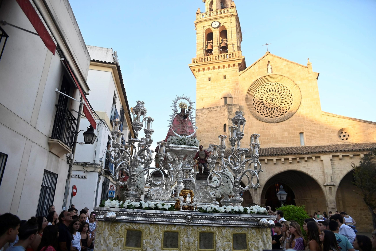 La Virgen de Villaviciosa, durante la procesión del año pasado.
