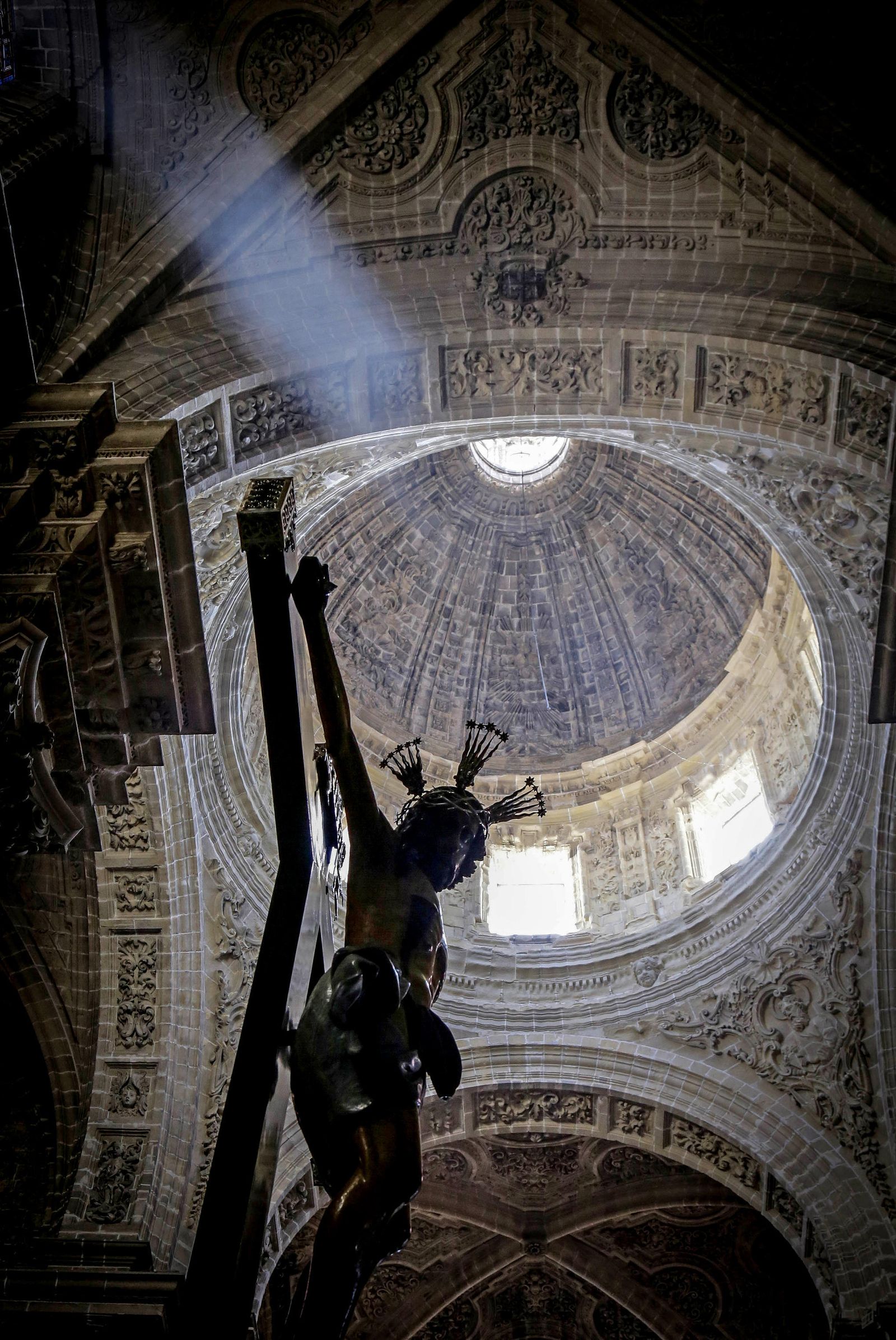 Imágenes del Lunes Santo en Jerez
