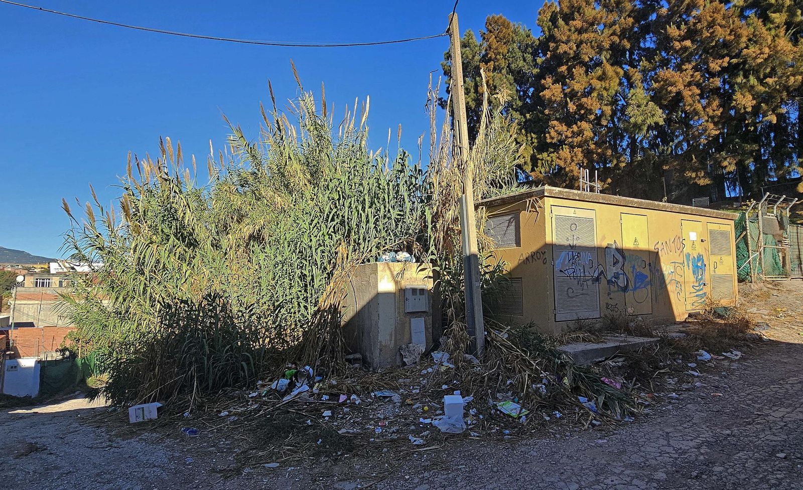 Fotos de los desperfectos de la barriada de La Capelina en Algeciras