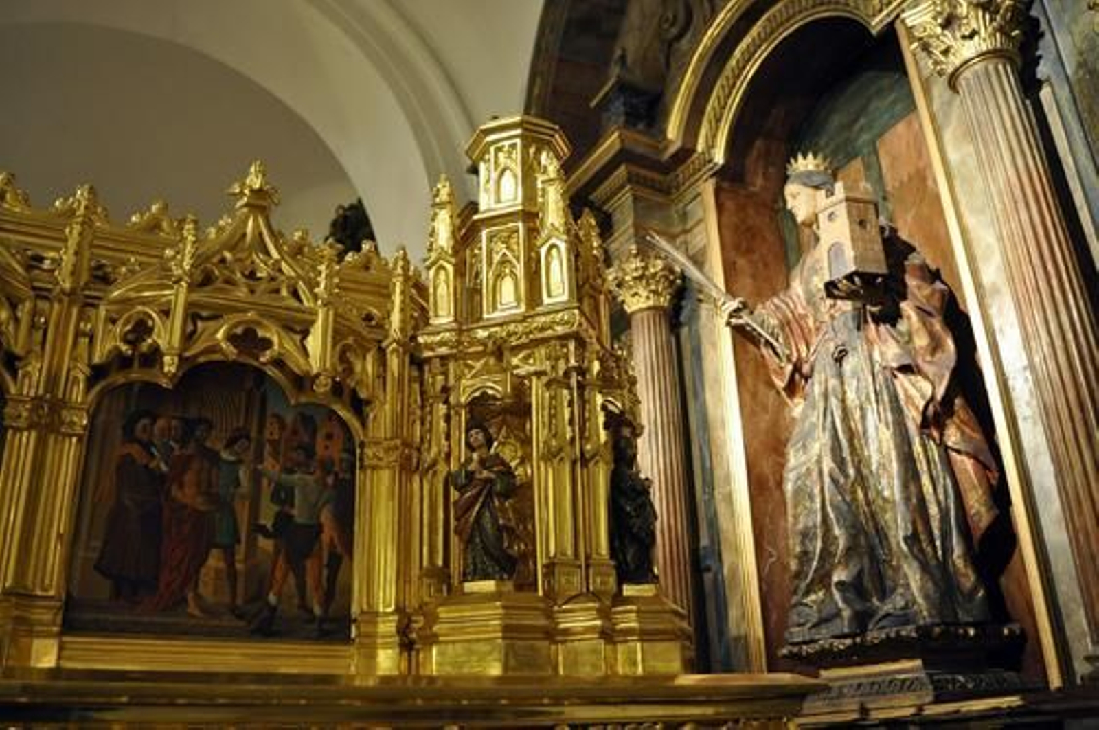 Presentación del trabajo de renovación de la Hermandad de Santa Cruz