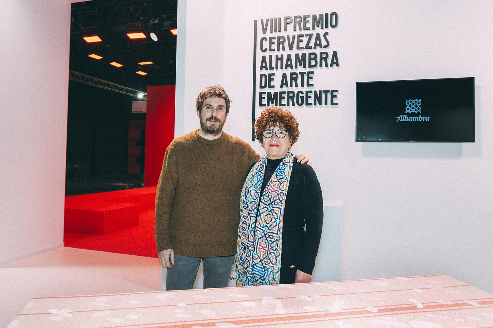 La obra de Fermín Landa y la bordadora granadina Encarnita Barrio, gana el premio Arte Emergente en ARCO.