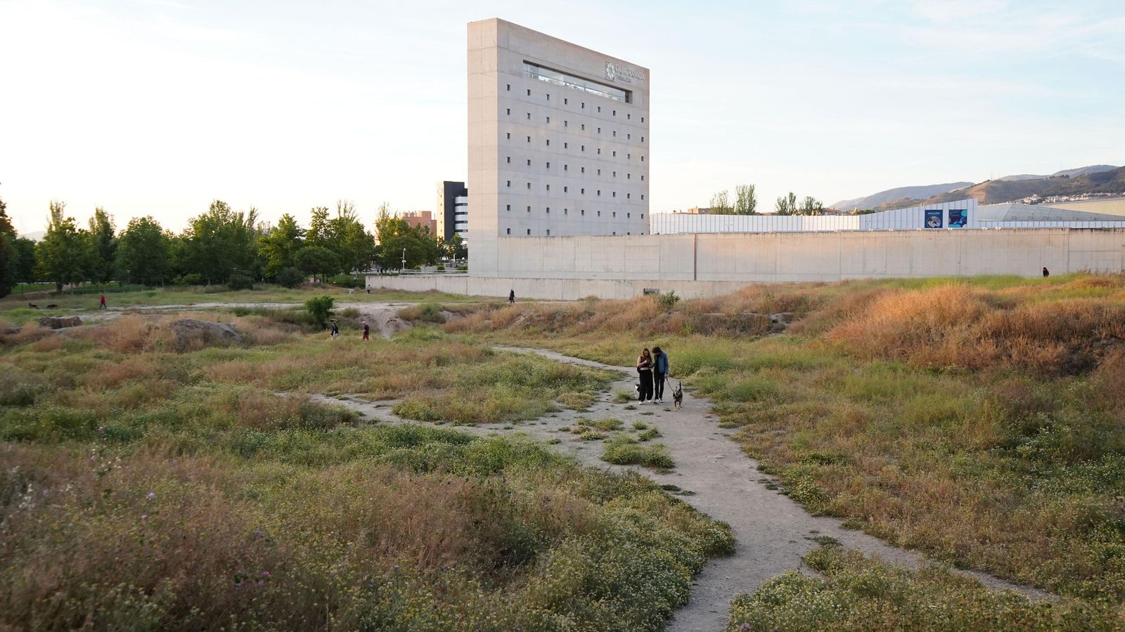 Solar donde se ubicará el futuro edificio penal de la Ciudad de la Justicia de Granada
