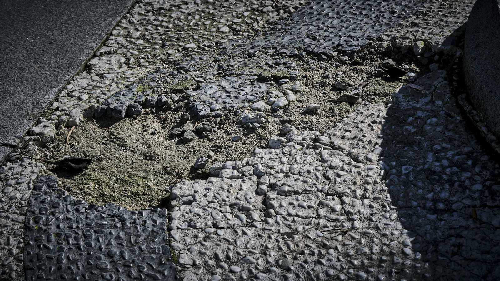 Pavimento en plaza San Juan de Dios