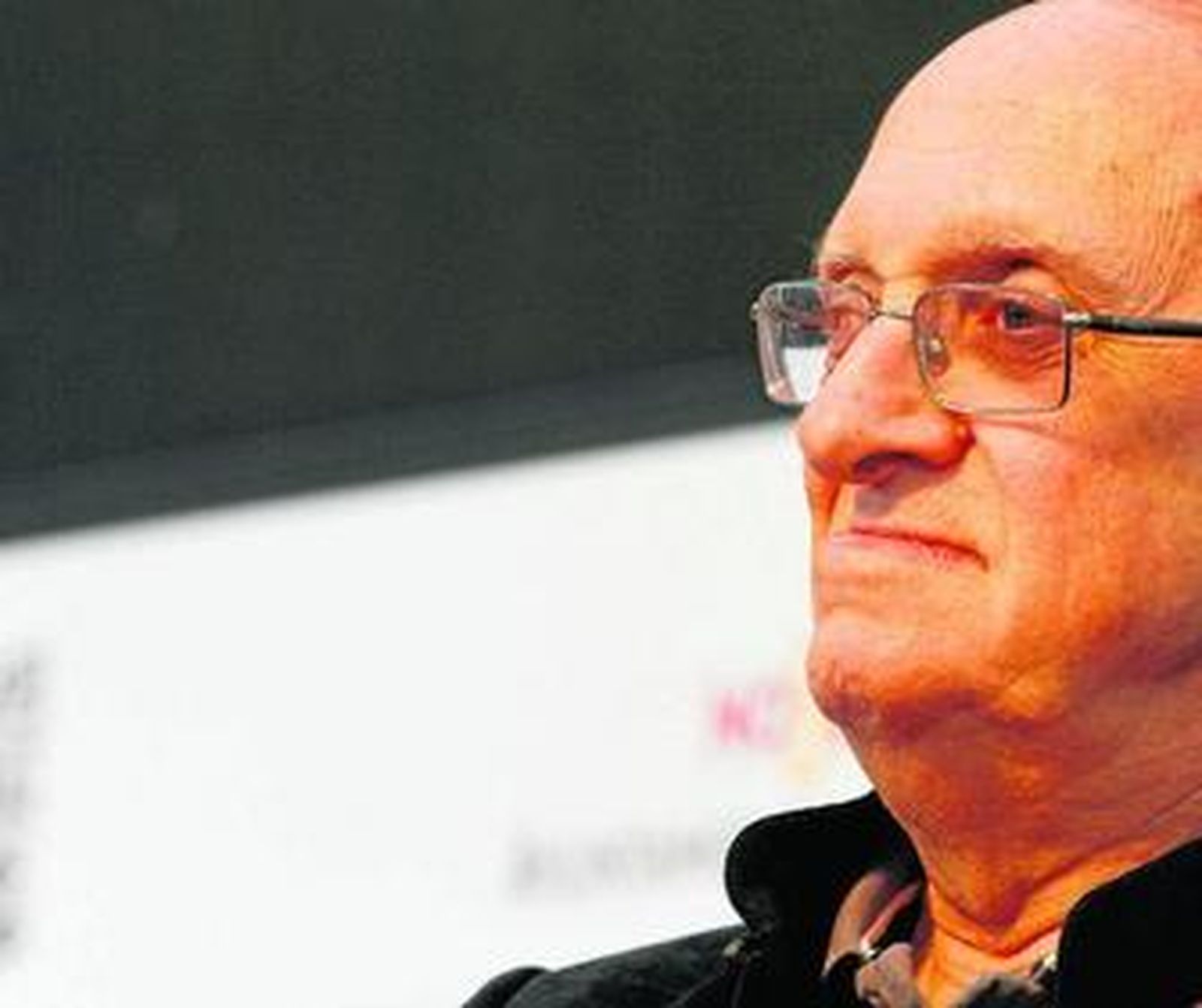 Márkaris confiesa que no sabe quién es el asesino en sus obras hasta que los libros están avanzados.