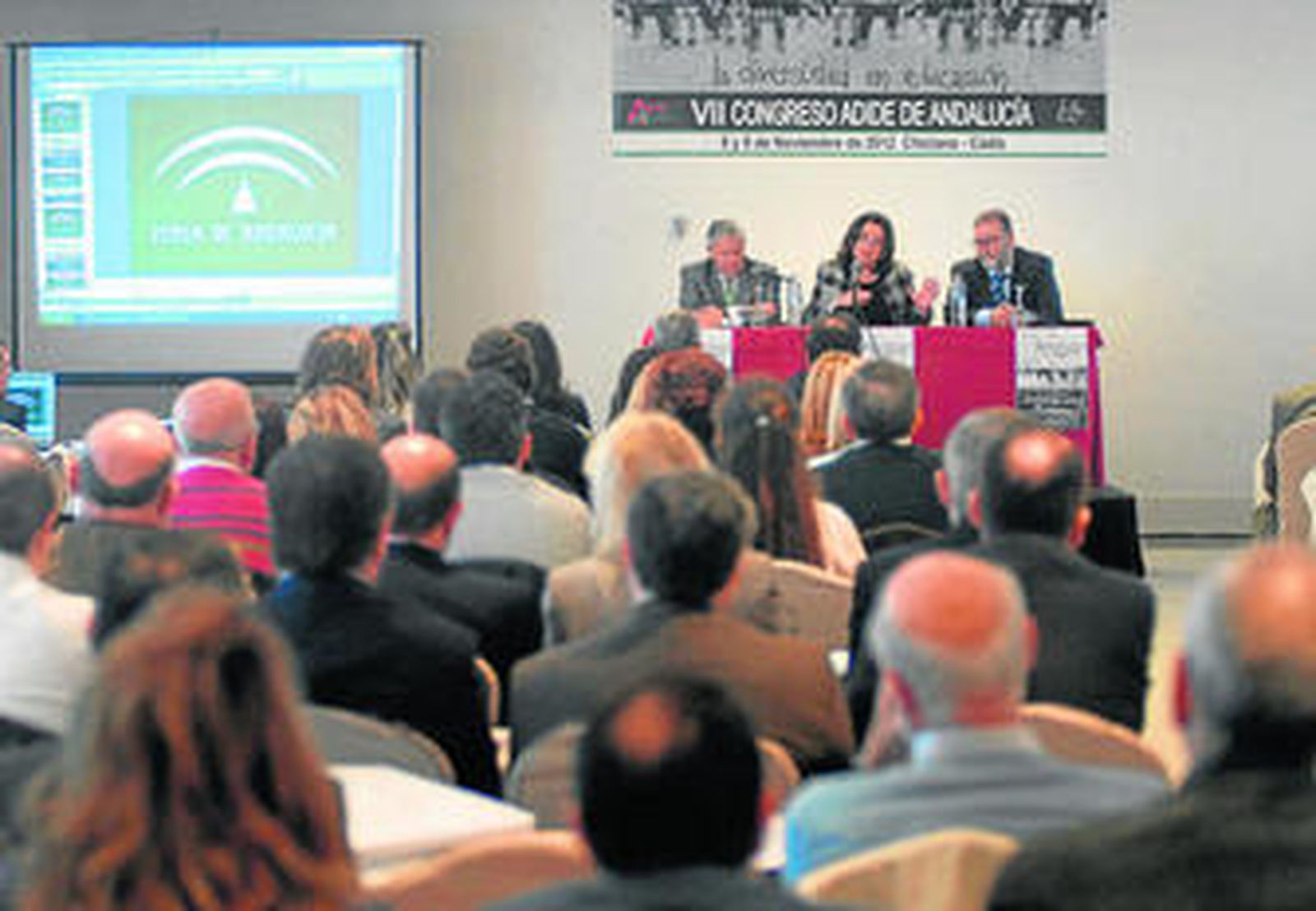 Momento de la apertura de las jornadas, ayer en el Hotel Vincci situado en el Novo Sancti Petri.
