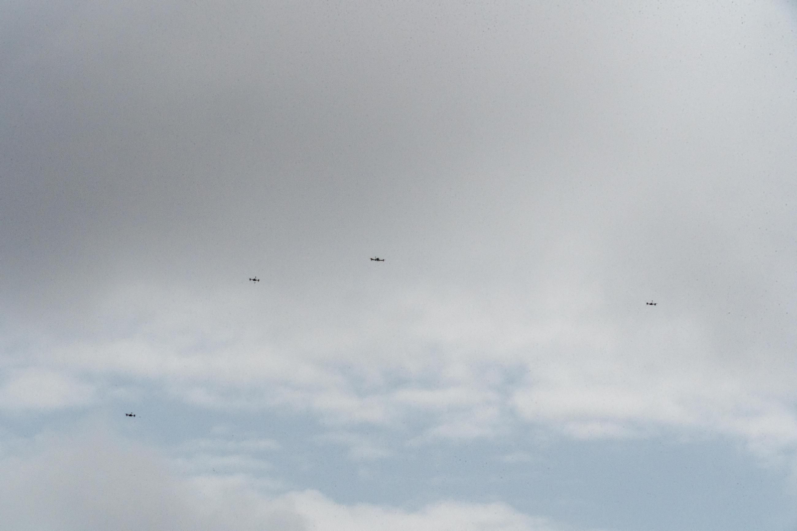 Las espectaculares imágenes del `Atlas 25´, ensayo militar contra drones en Huelva