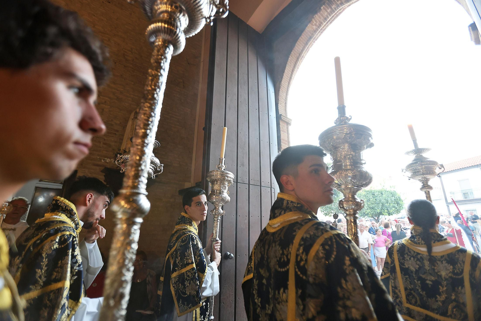 Imágenes de la procesión de Nuestra Señora de los Milagros en Palos de la Frontera Imágenes de la procesión de Nuestra Señora de los Milagros en Palos de la Frontera
