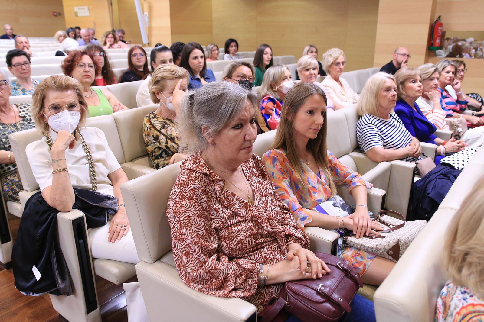 Diario de los Libros, con Fernando J. Múñez y su novela 'Antes se secará al tierra'