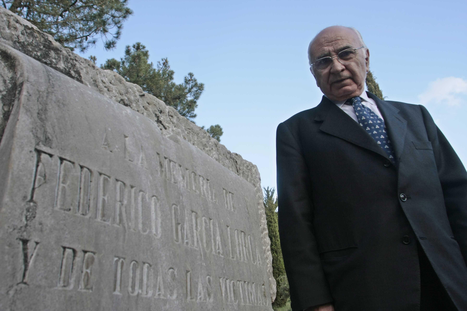 Francisco Brines en Granada en 2008 tras un recital de su poesía.