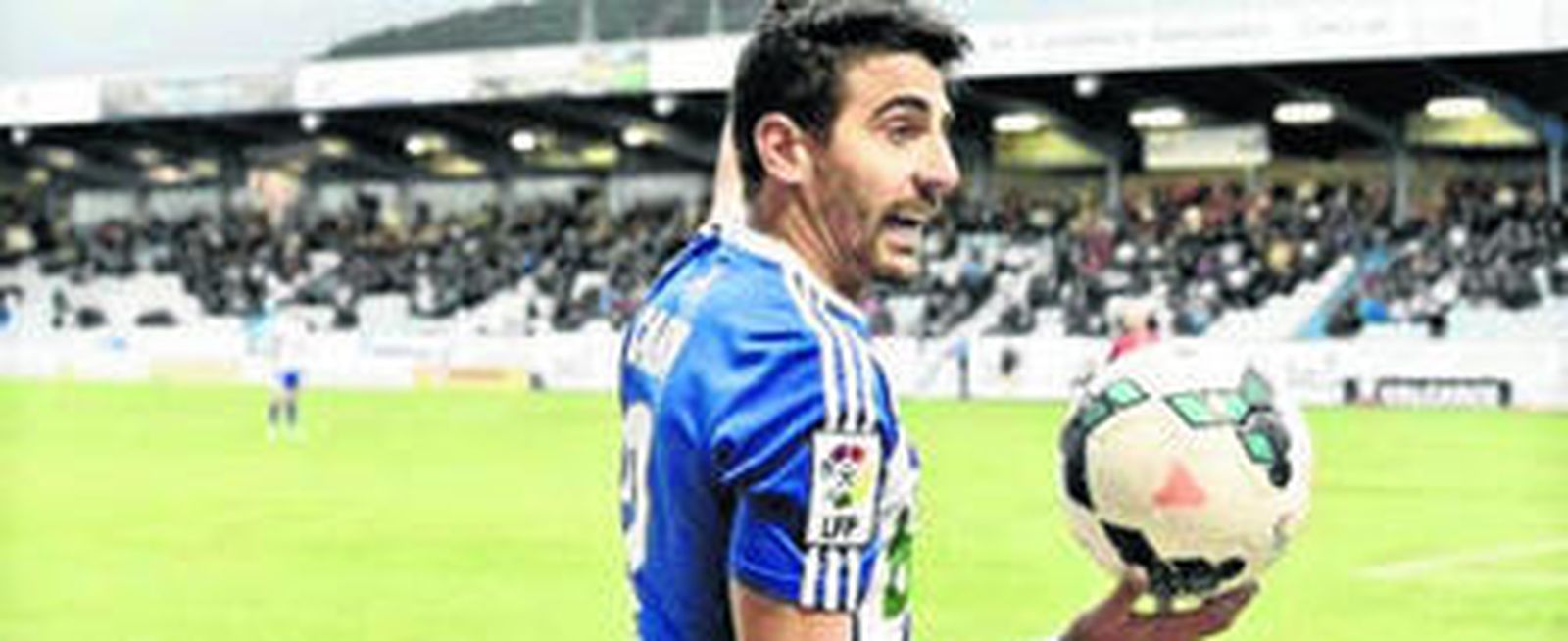 Javier Carpio se convierte en la tercera incorporación del conjunto amarillo, al que llega para reforzar la defensa.