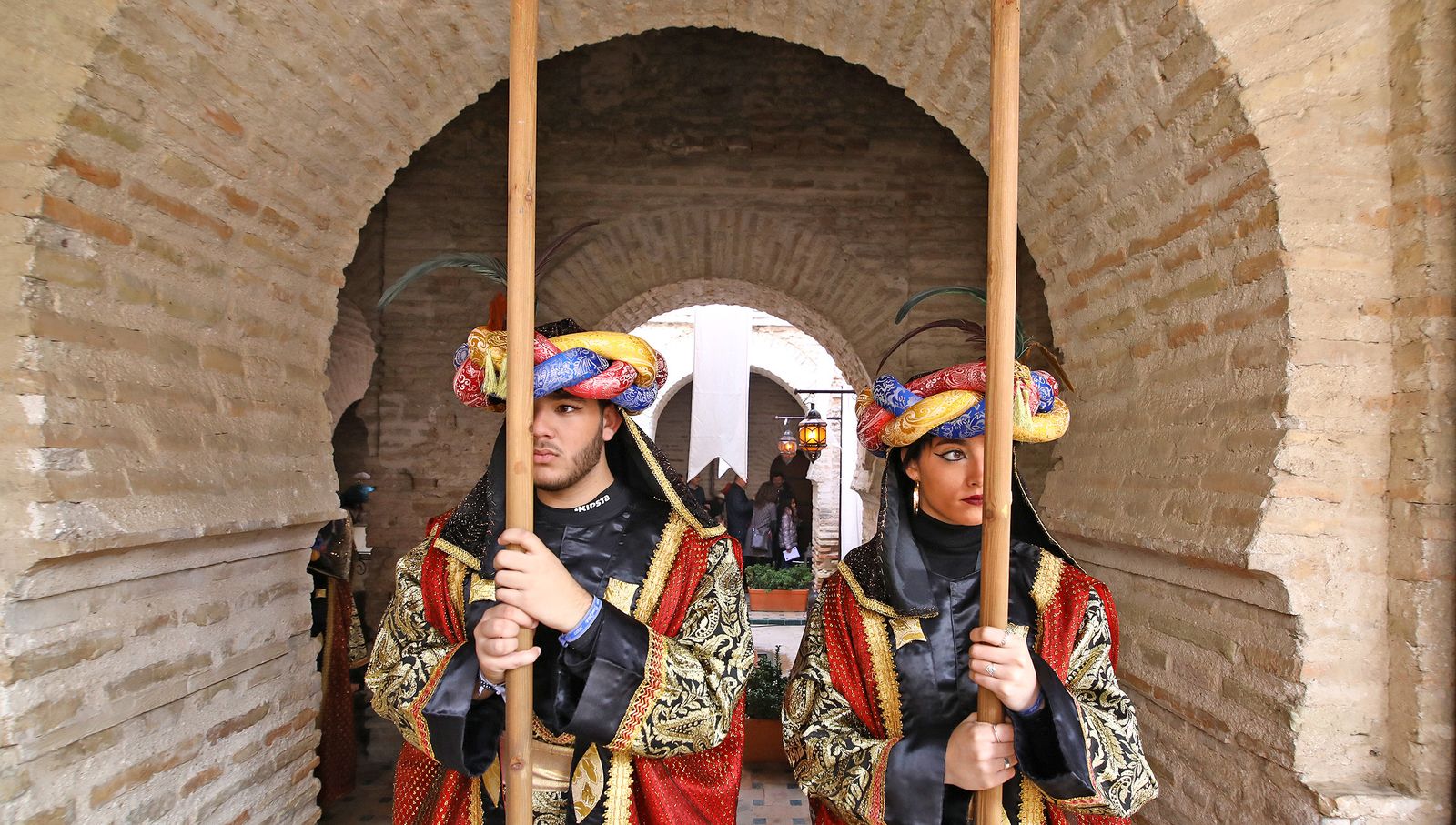 El Gran Visir recibe a los niños de Jerez en el Alcázar