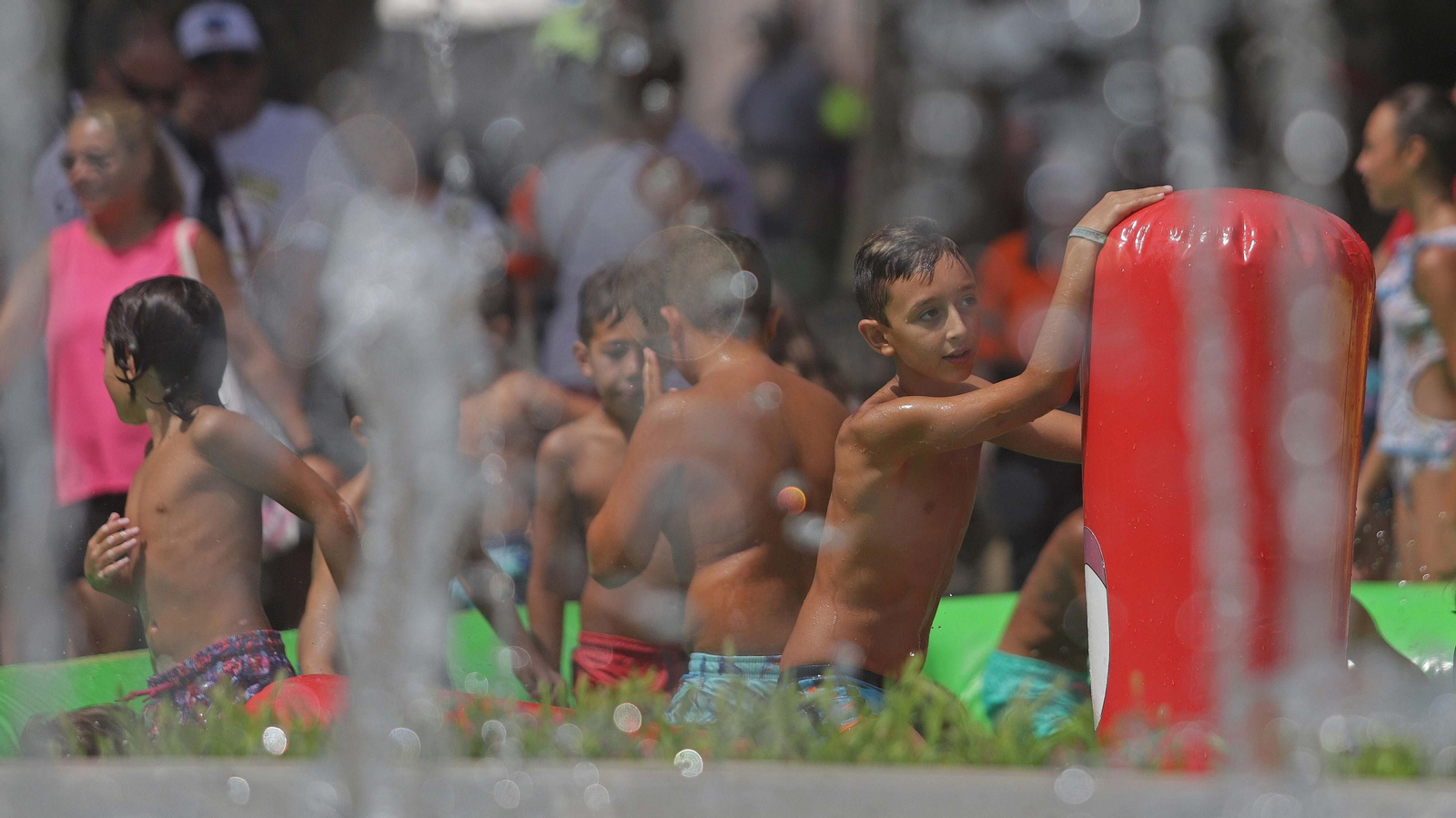 Fotos de la Fiesta del Agua en San Roque