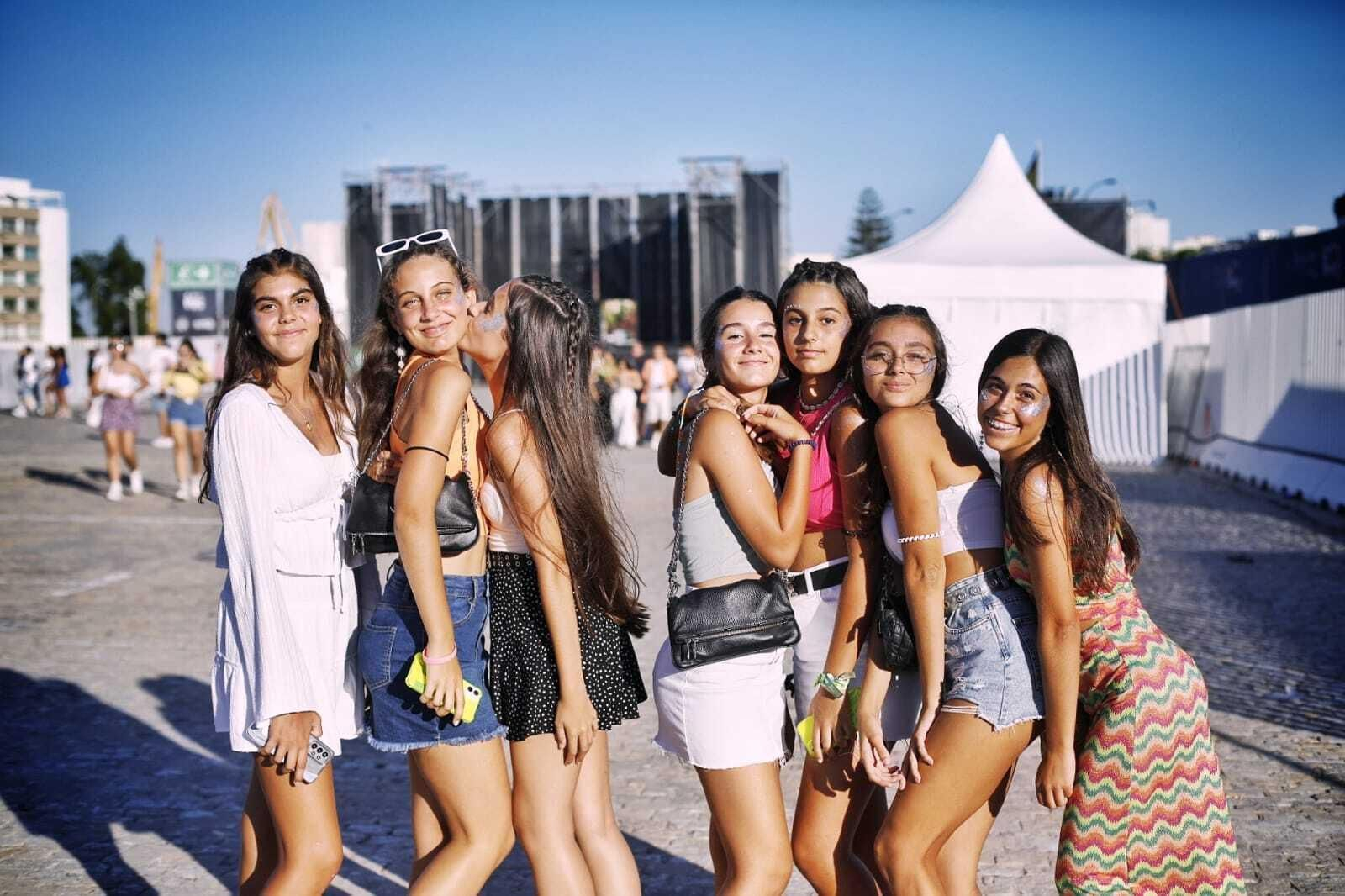 Búscate en el concierto de Myke Towers en el muelle de Cádiz