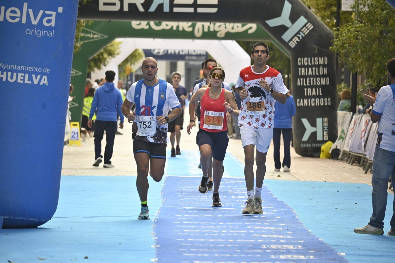 Imágenes de la Carrera 21K en Huelva