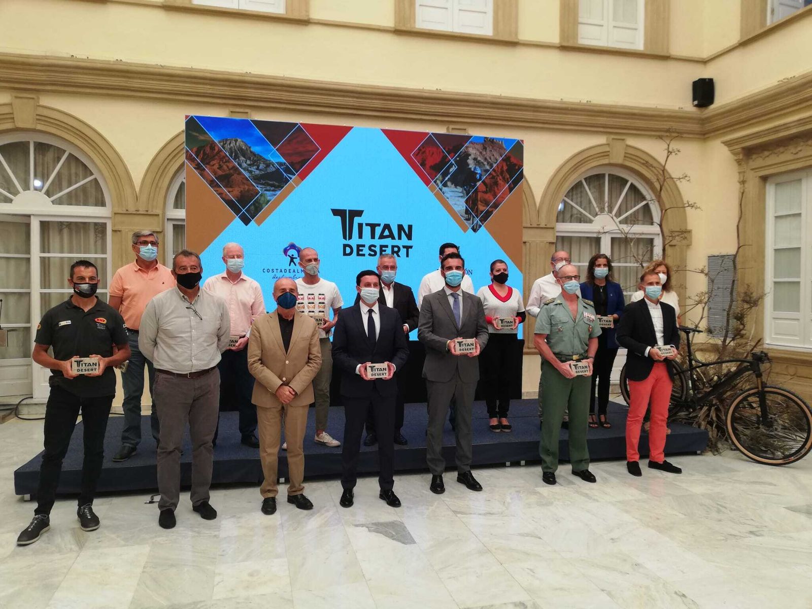 Almería abre sus puertas a los 'titanes' del pedal