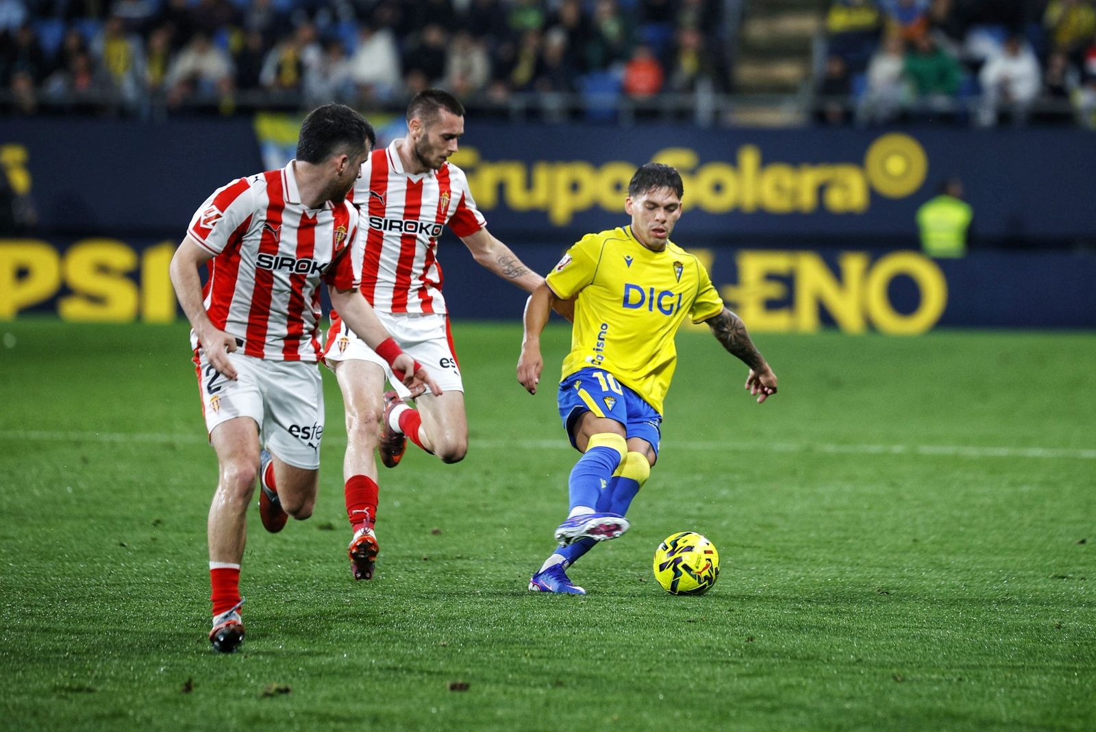 Las imágenes del Cádiz CF-Sporting