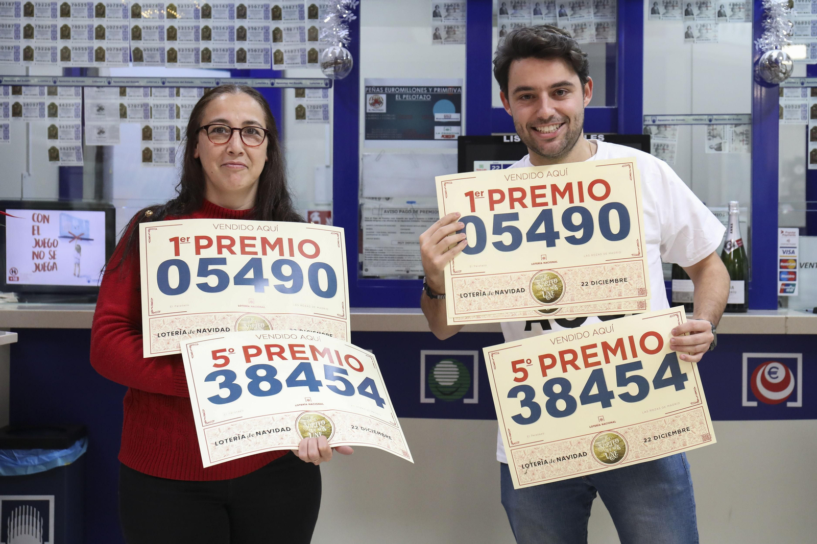 Celebraciones de los premiados con la Lotería de Navidad en España Celebraciones de los premiados con la Lotería de Navidad en España