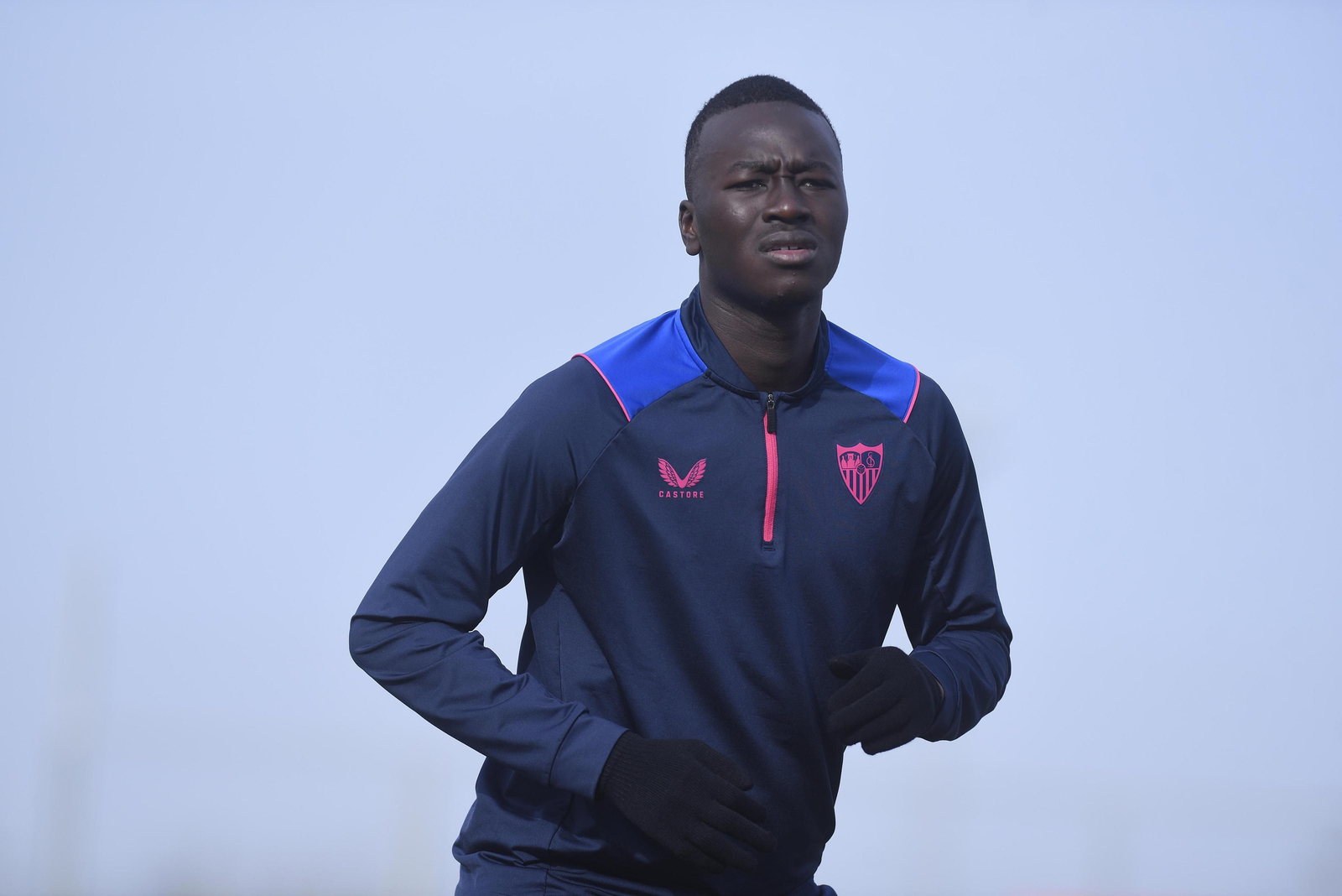 Pape Gueye, en un entrenamiento del Sevilla FC.