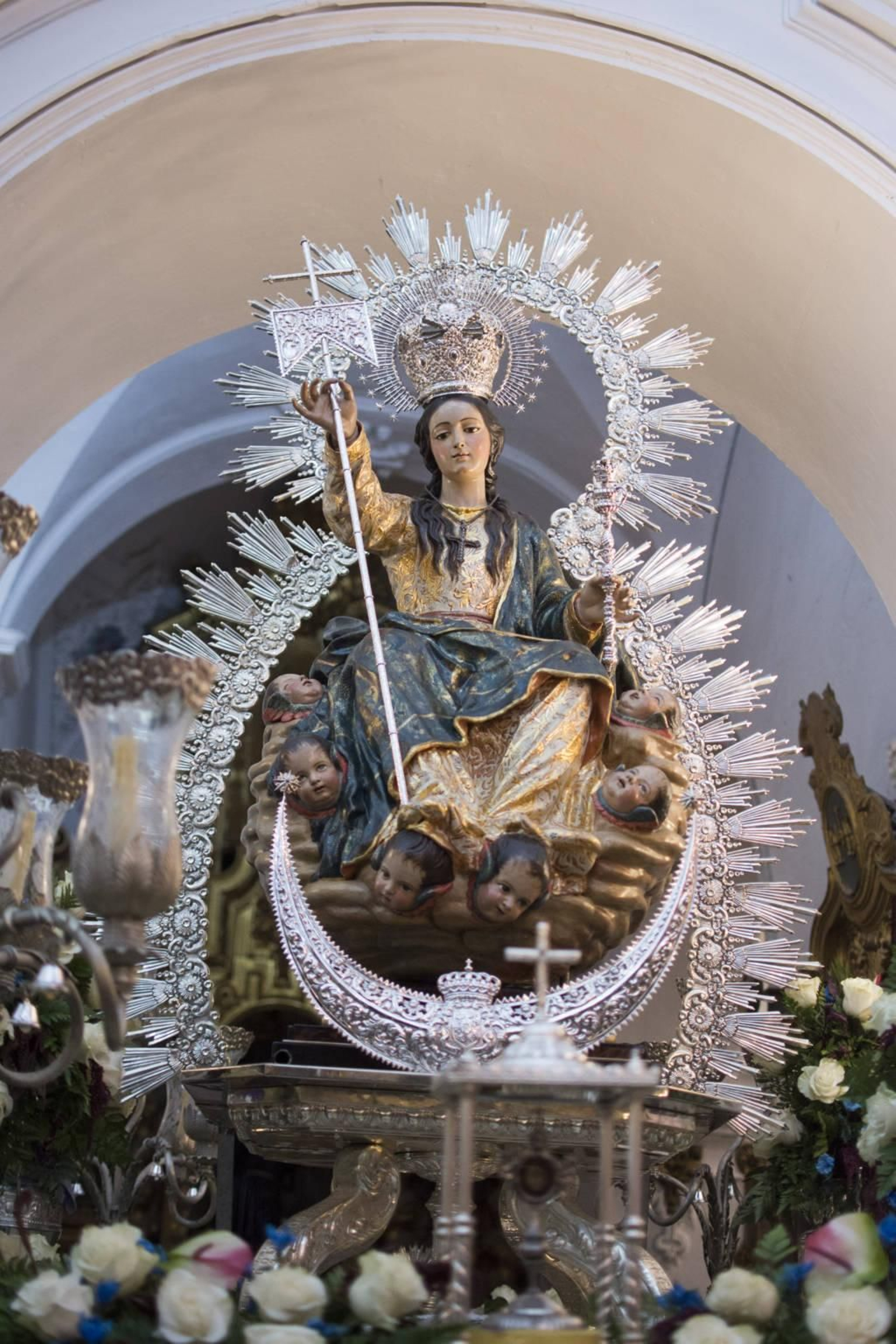 Las fotos de las cofradías de la Magna de Priego de Córdoba, suspendida por la lluvia