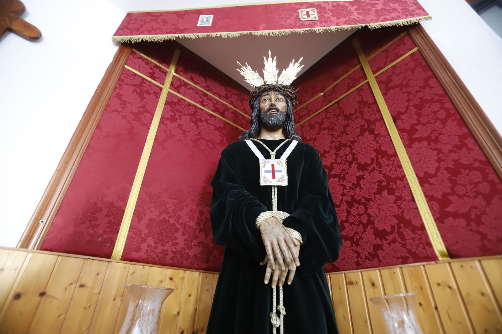 Imágenes de las veneraciones a los Cautivos de Huelva