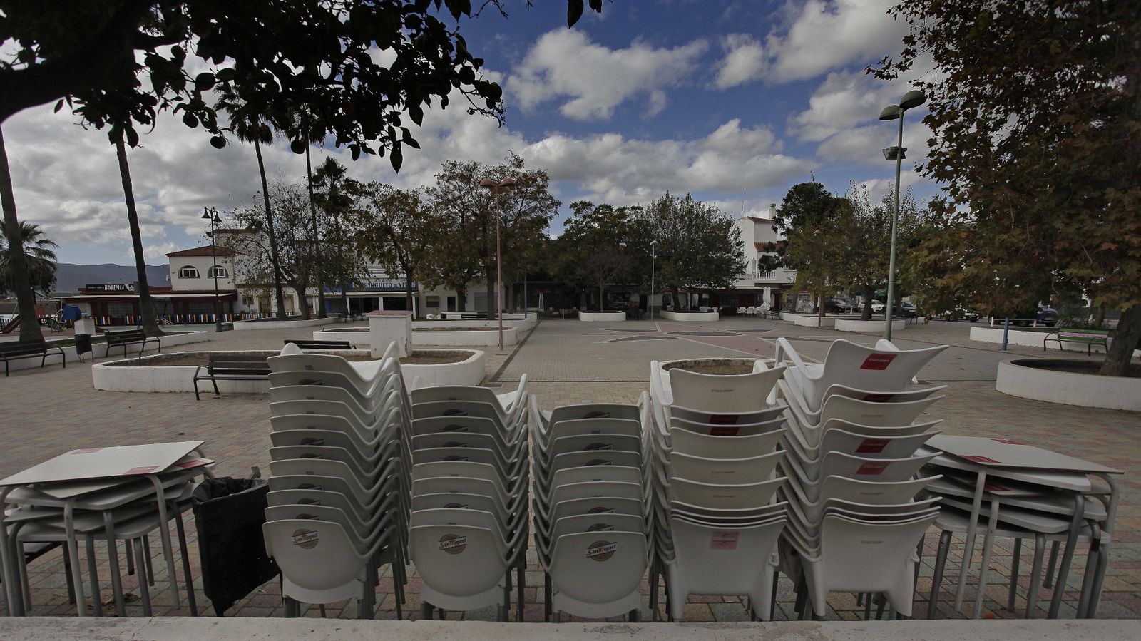 Crisis en Palmones y polígonos comerciales