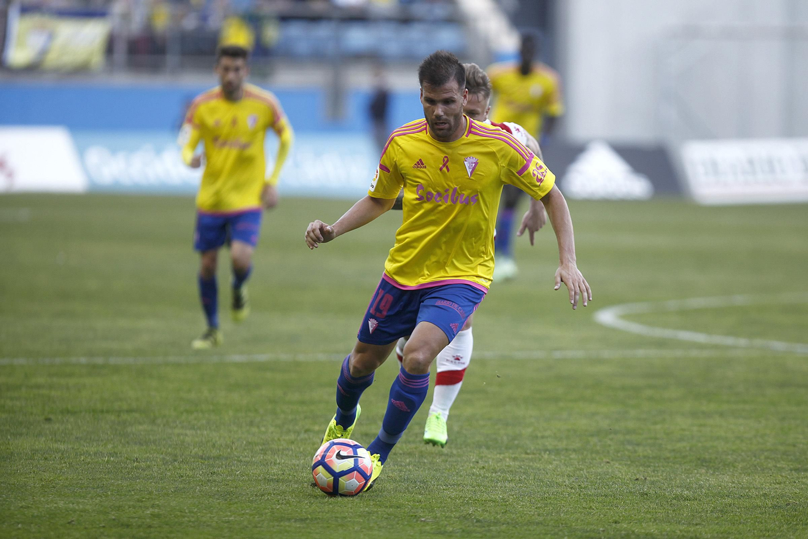 Las imágenes del Cádiz-Rayo Vallecano