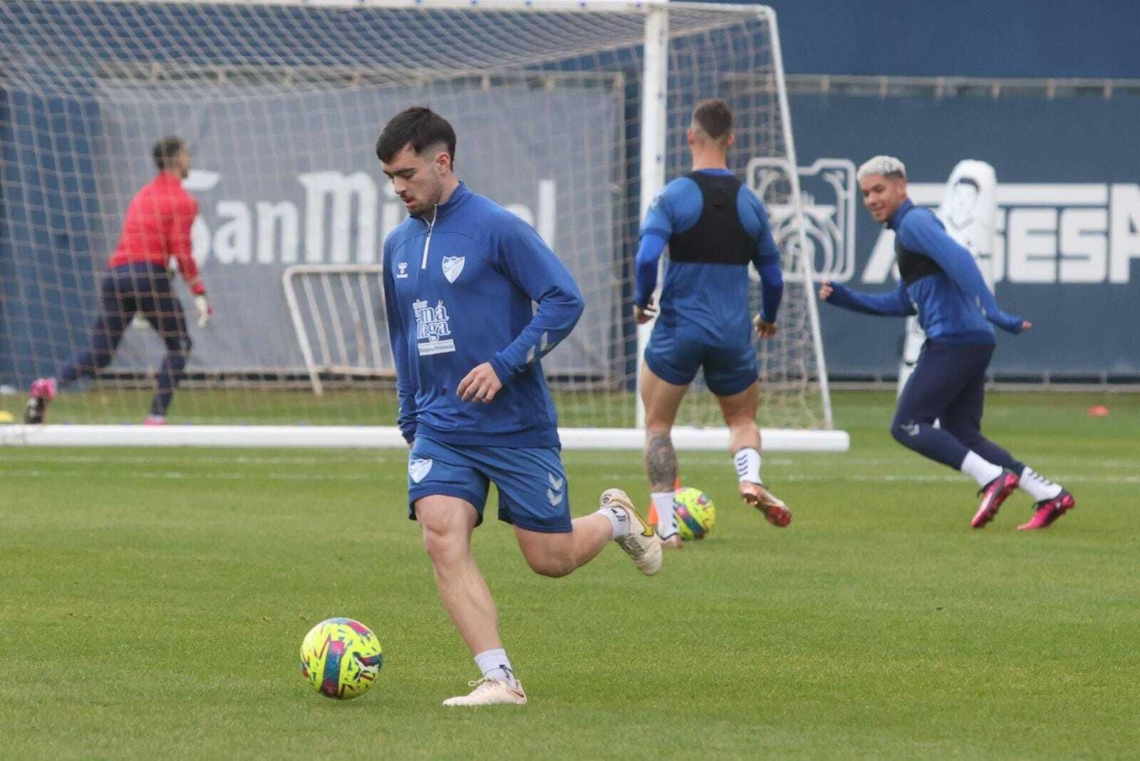 Las fotos del entrenamiento con Pepe Mel al frente