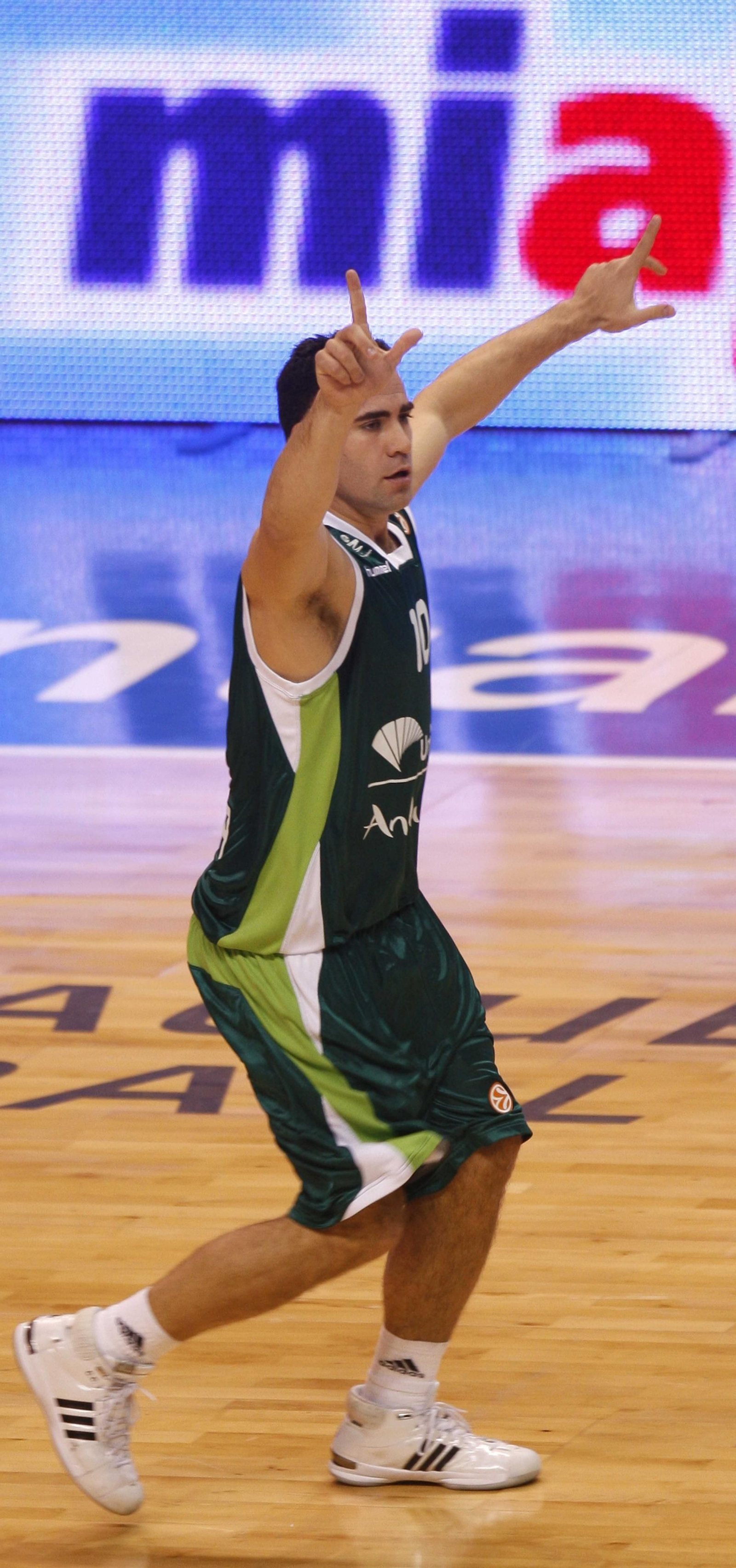 La carrera de Carlos Cabezas, en fotos