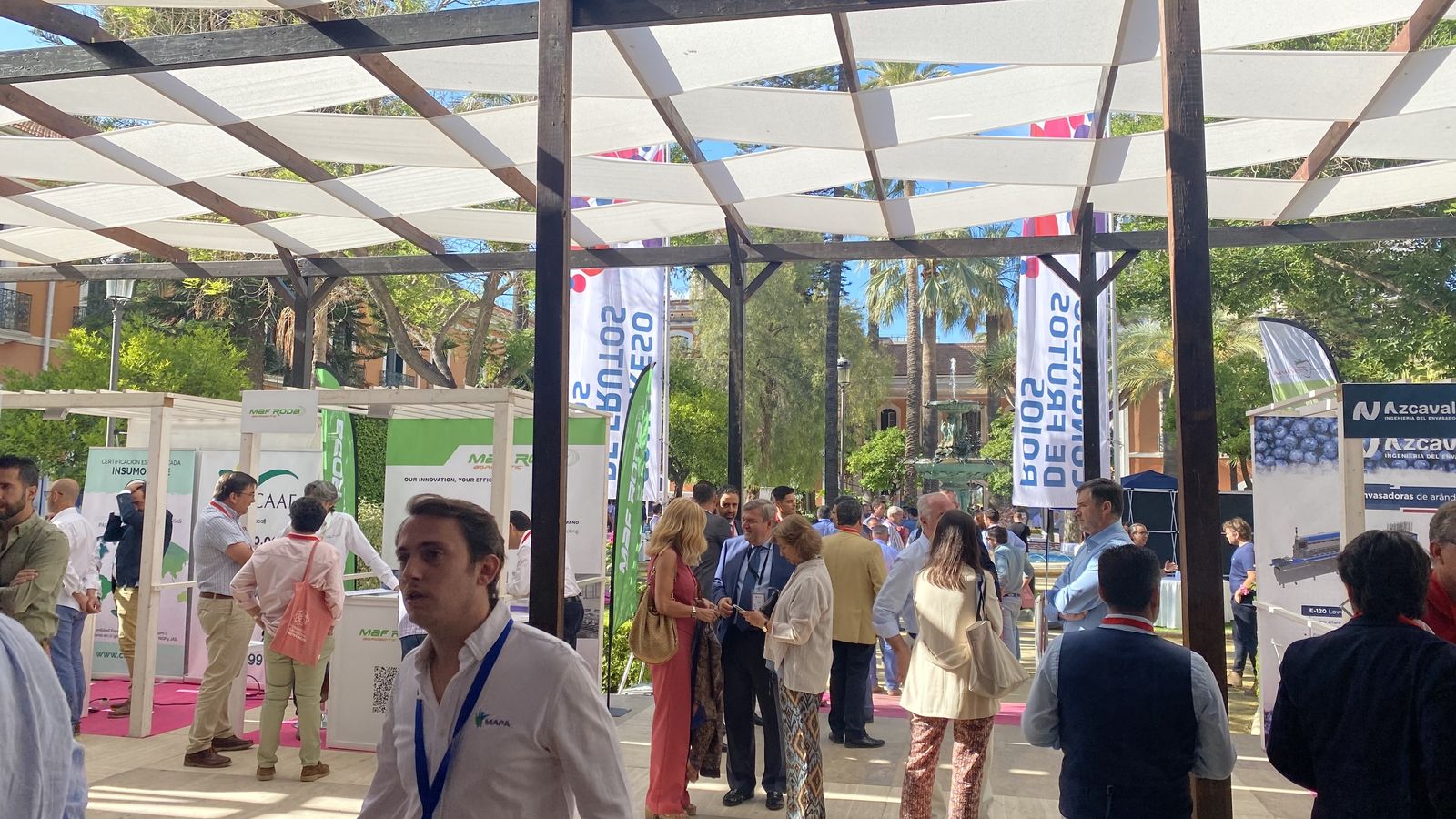 El patio de La Casa Colón en el 7º Congreso de Frutos Rojos