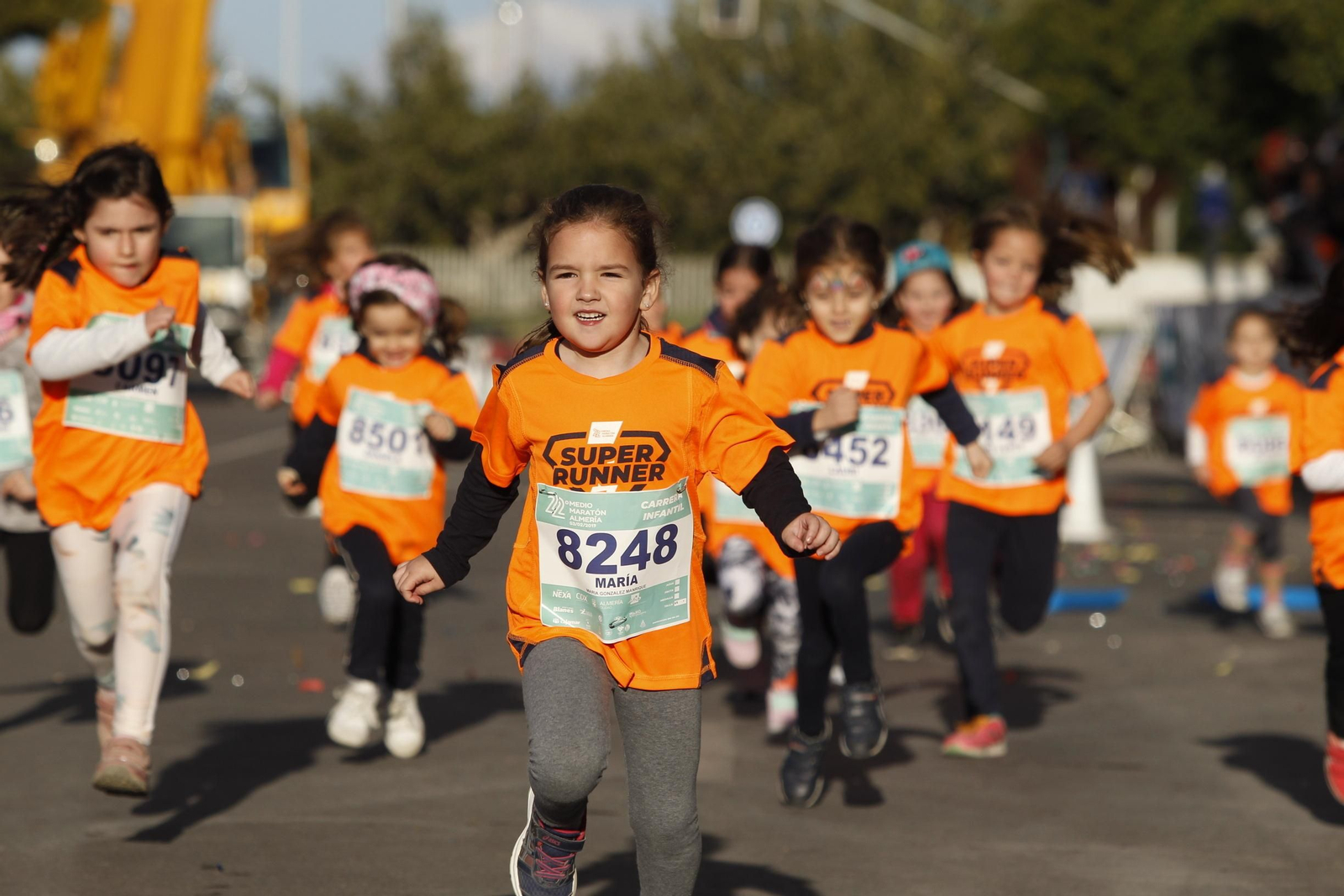 Fotogalería de la Feria del Corredor y las carreras infantiles.