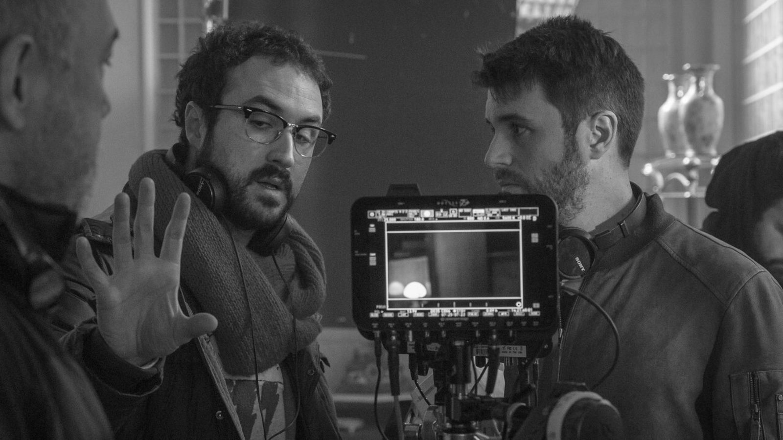 “Ya no estamos acostumbrados a consumir una historia en un sólo medio”