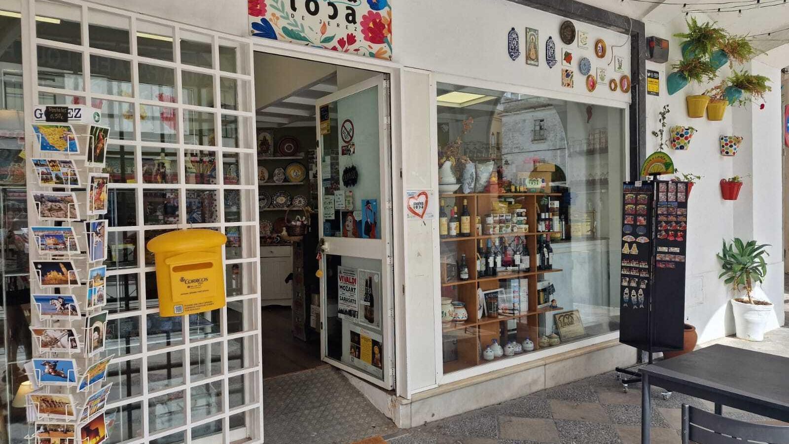 Malva Loca de Jerez, en plaza Esteve.