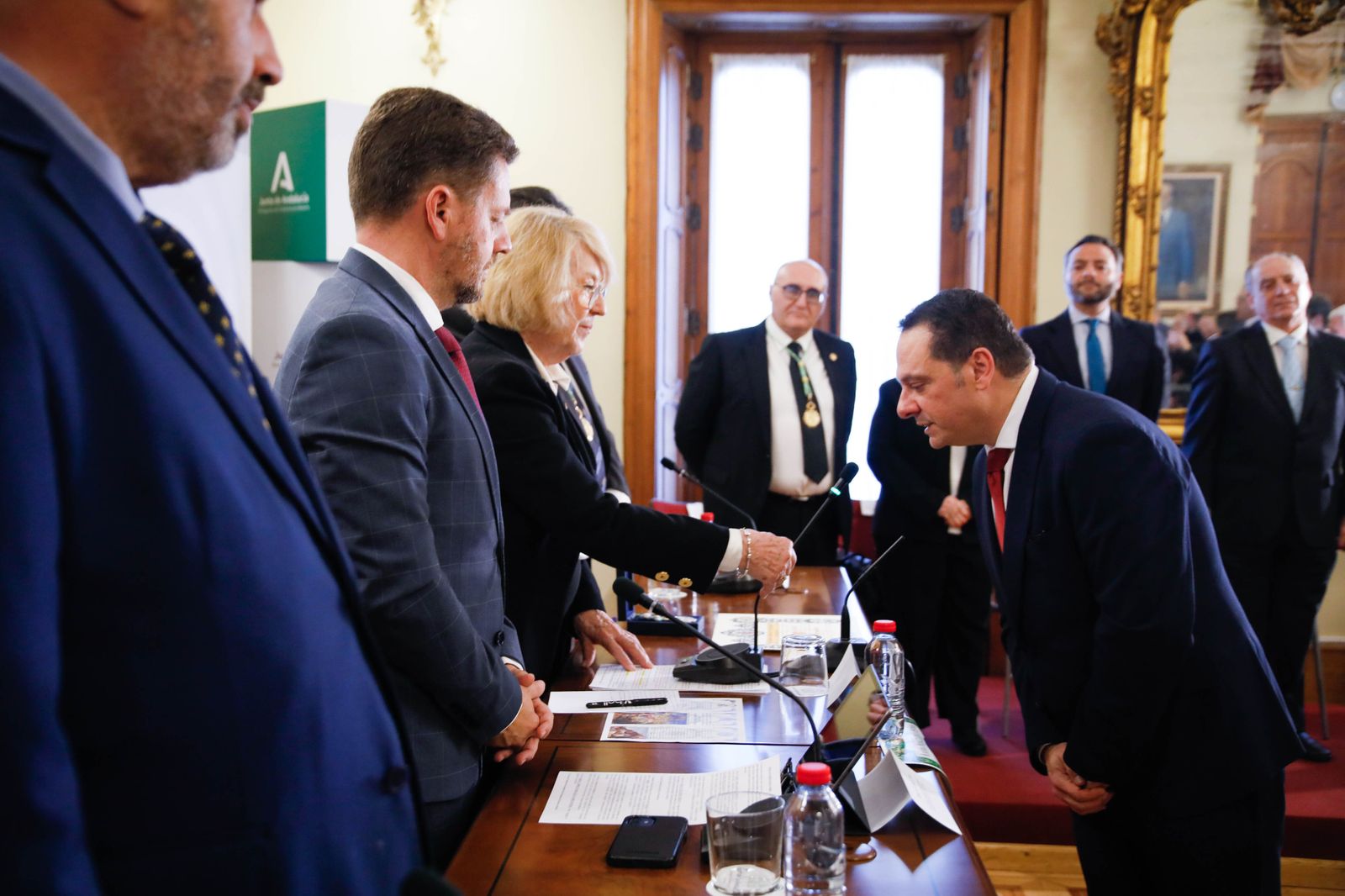 Juan Manuel Martín Robles ingresa como académico de Historia de Andalucía y te lo contamos en imágenes