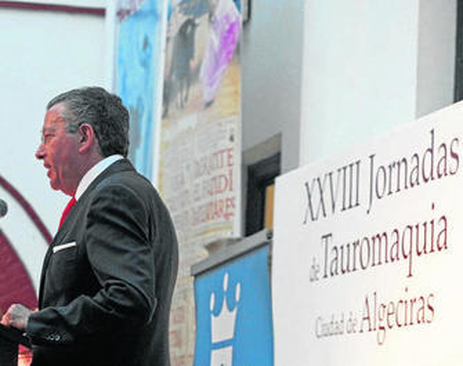 Manuel Gutiérrez Luna durante su pregón, ayer en Algeciras.