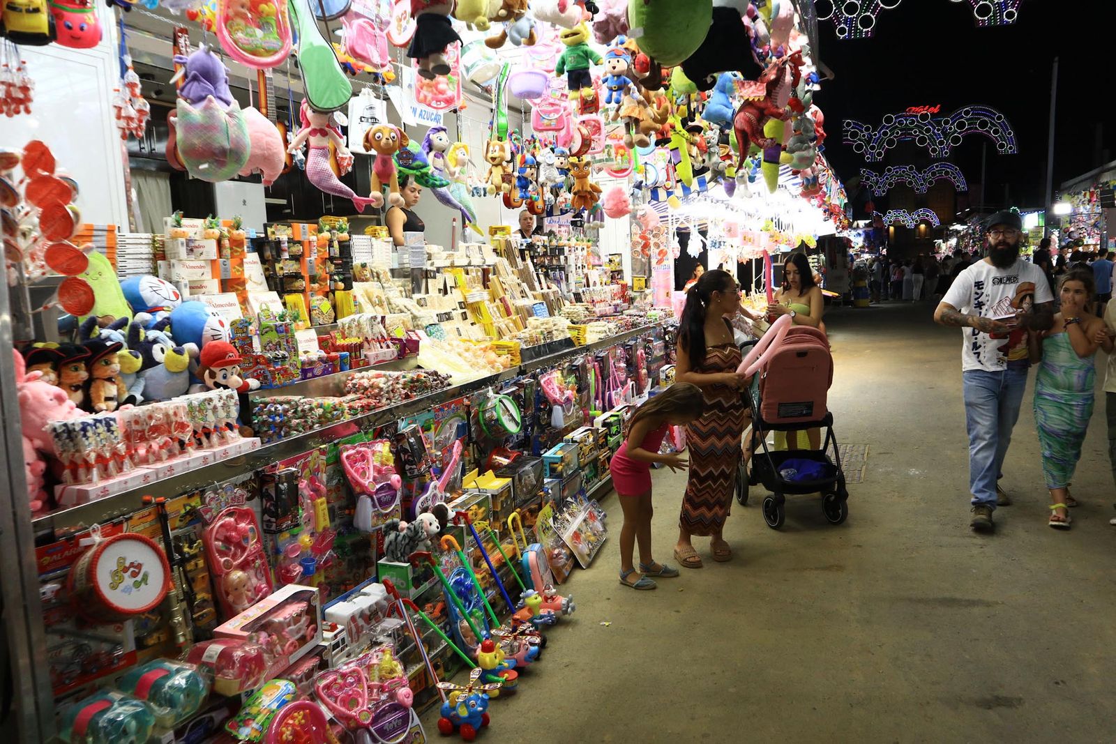 Imágenes del ambiente de Colombinas el día 4 de agosto