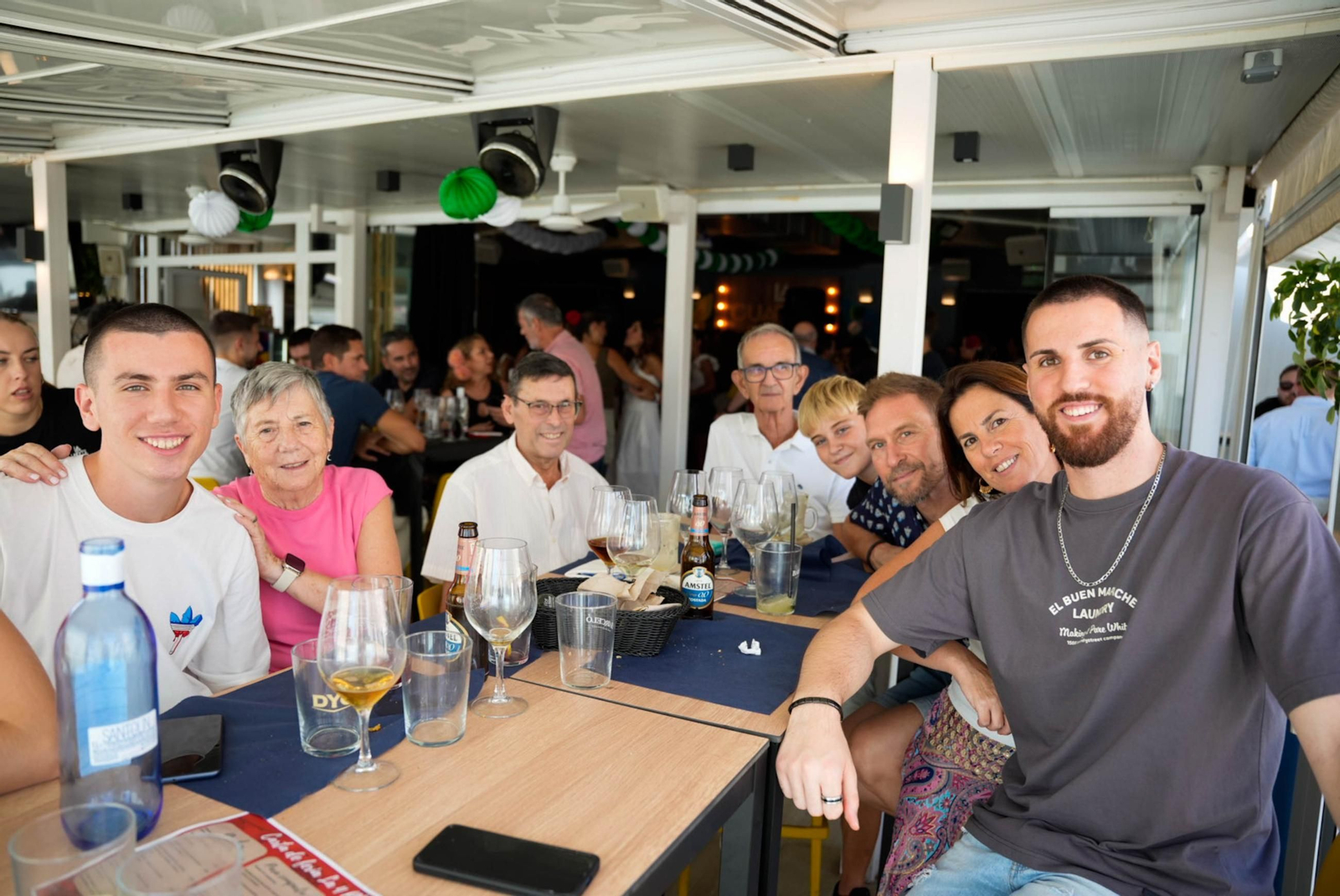 Disfrutando de la feria del mediodía en la jornada del jueves