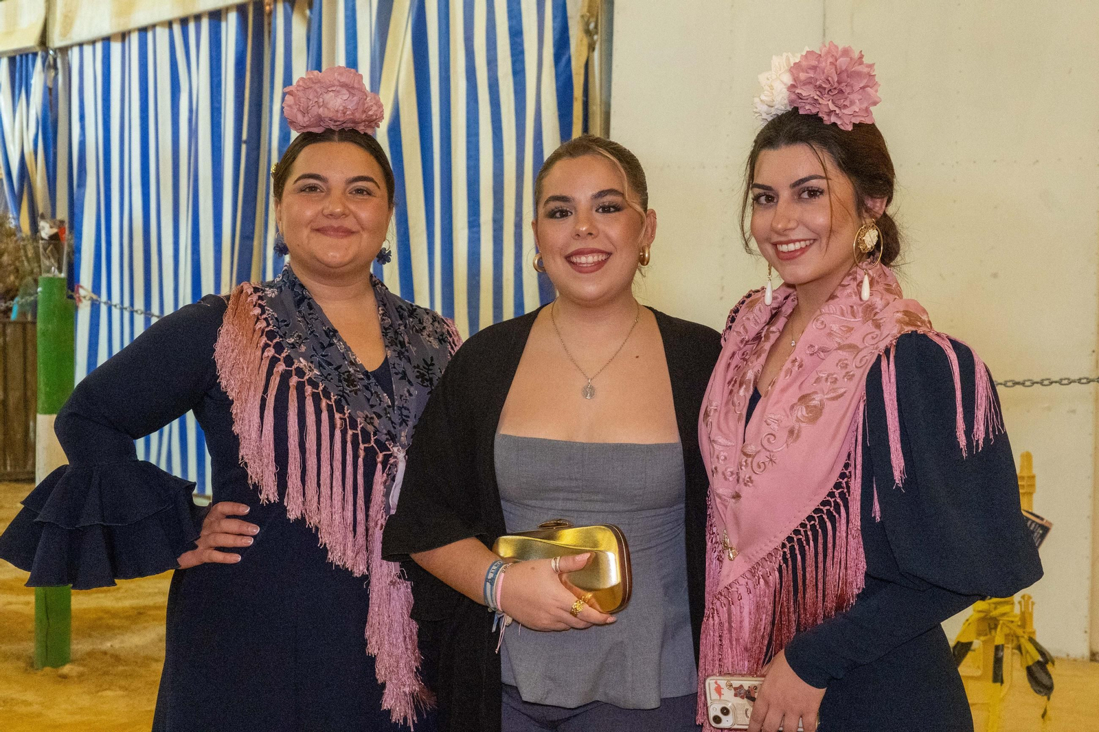 Imágenes del ambiente del ambiente de la noche del sábado en la Feria de Otoño y del Caballo 2025 de Huelva