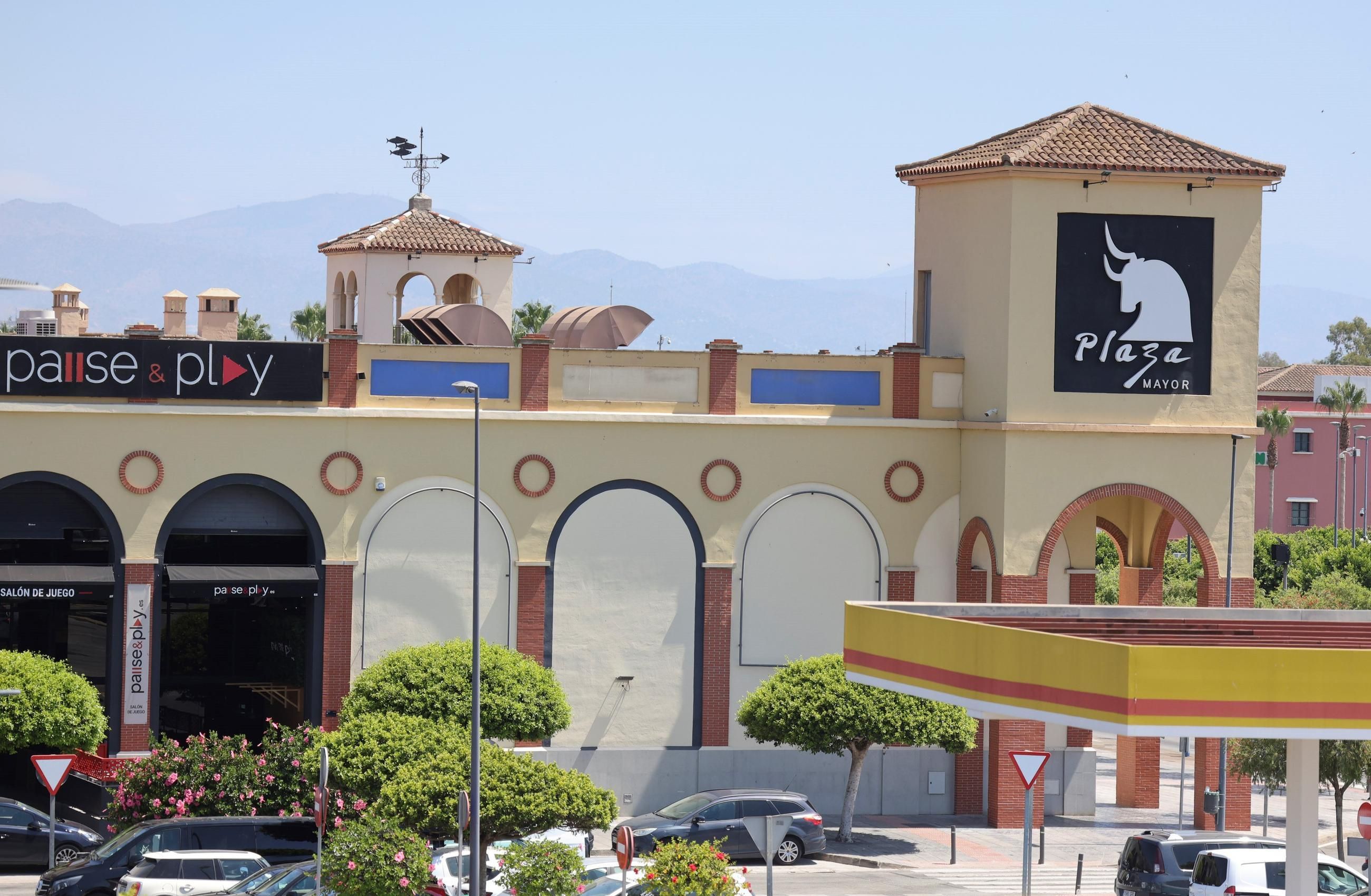 Магазины Малаги открываются в праздничные дни