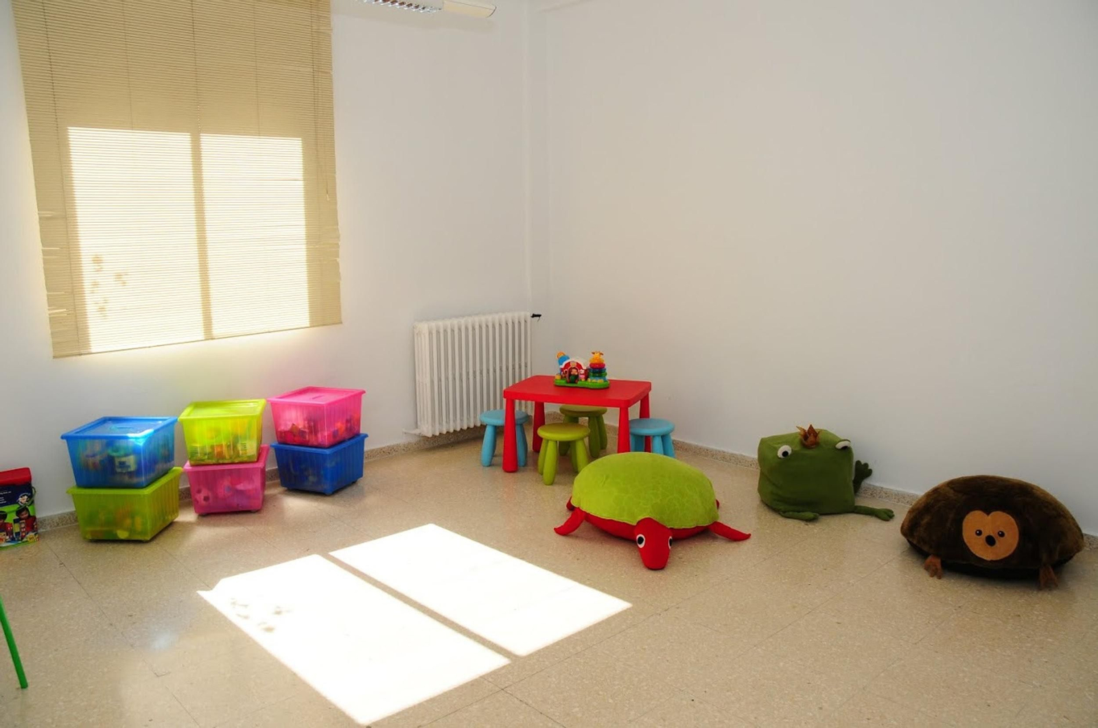 Área infantil de las instalaciones del SAVA en Huelva.